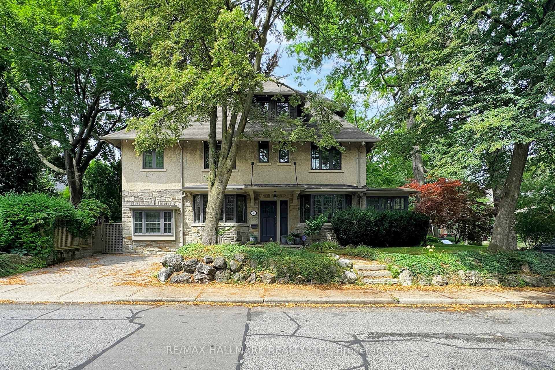 Photo 1 of 41 Rosedale Heights Drive, Toronto, Rosedale-Moore Park — HOMEH