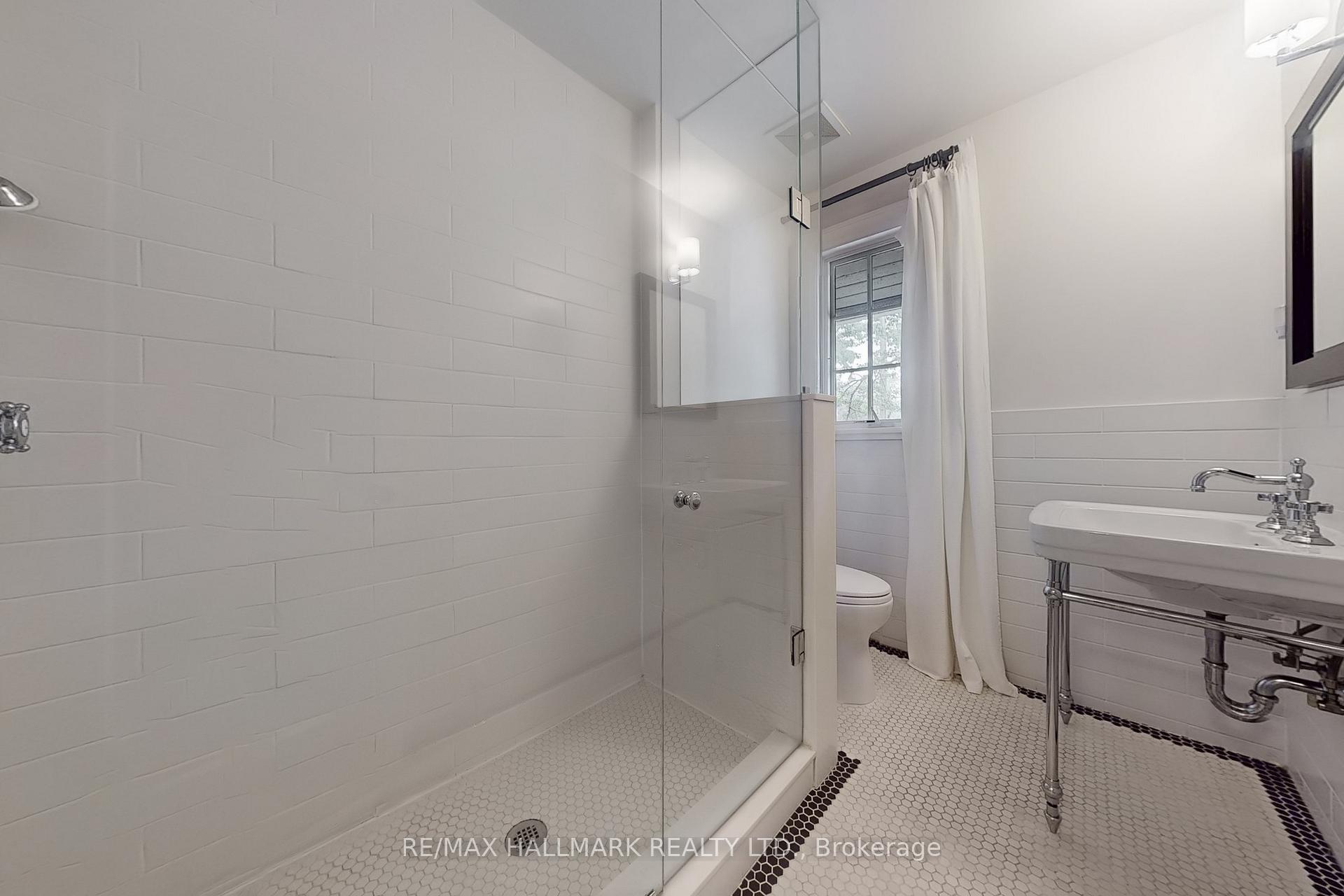 Photo 21 of 41 Rosedale Heights Drive, Toronto, Rosedale-Moore Park — HOMEH