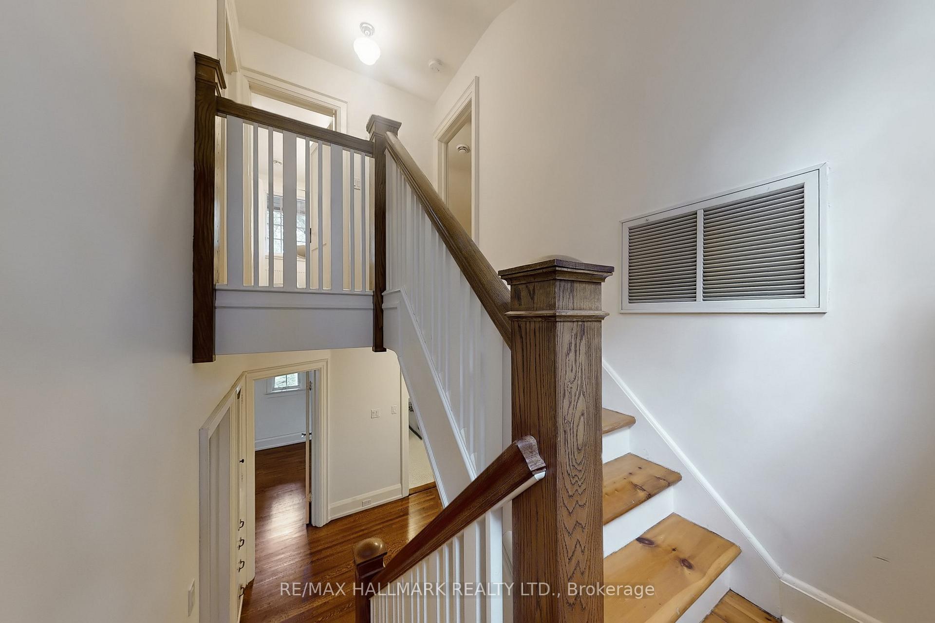 Photo 22 of 41 Rosedale Heights Drive, Toronto, Rosedale-Moore Park — HOMEH