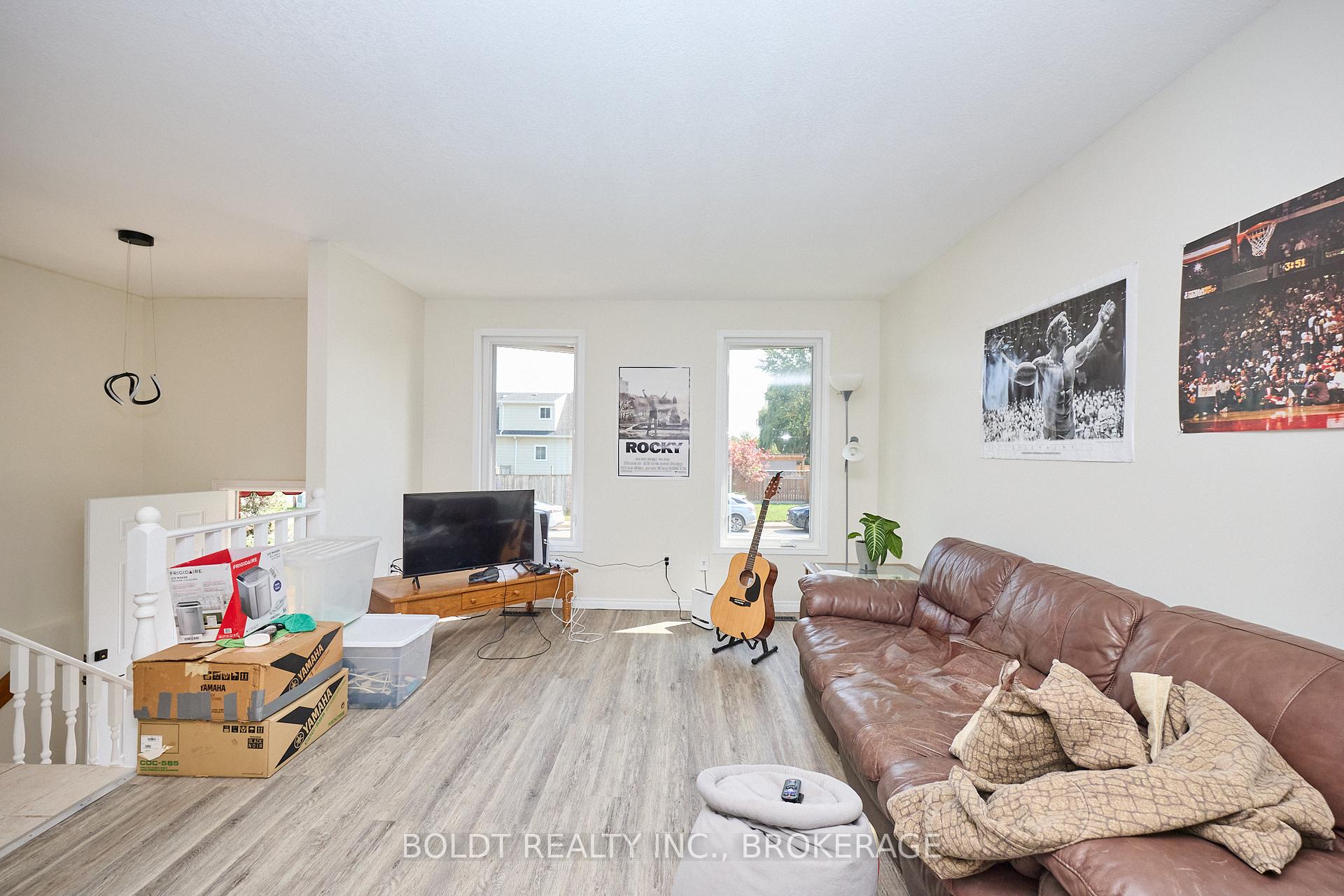 Photo 22 of 17-19 Colborne Street, Thorold, Thorold Downtown — HOMEH