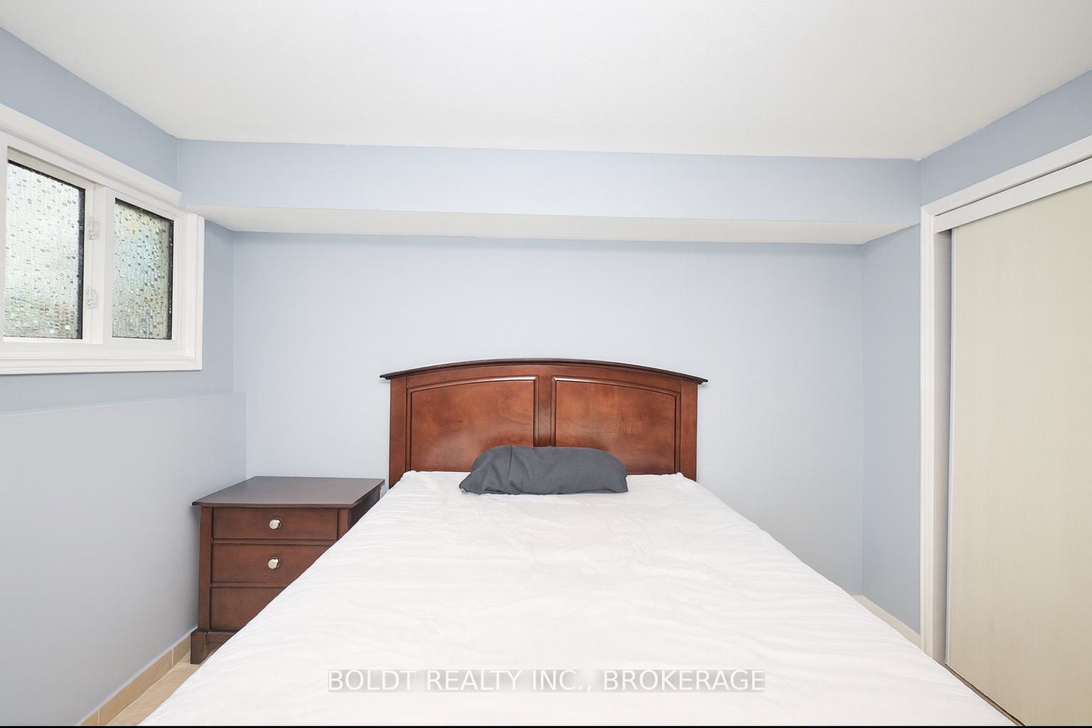 Photo 26 of 17-19 Colborne Street, Thorold, Thorold Downtown — HOMEH