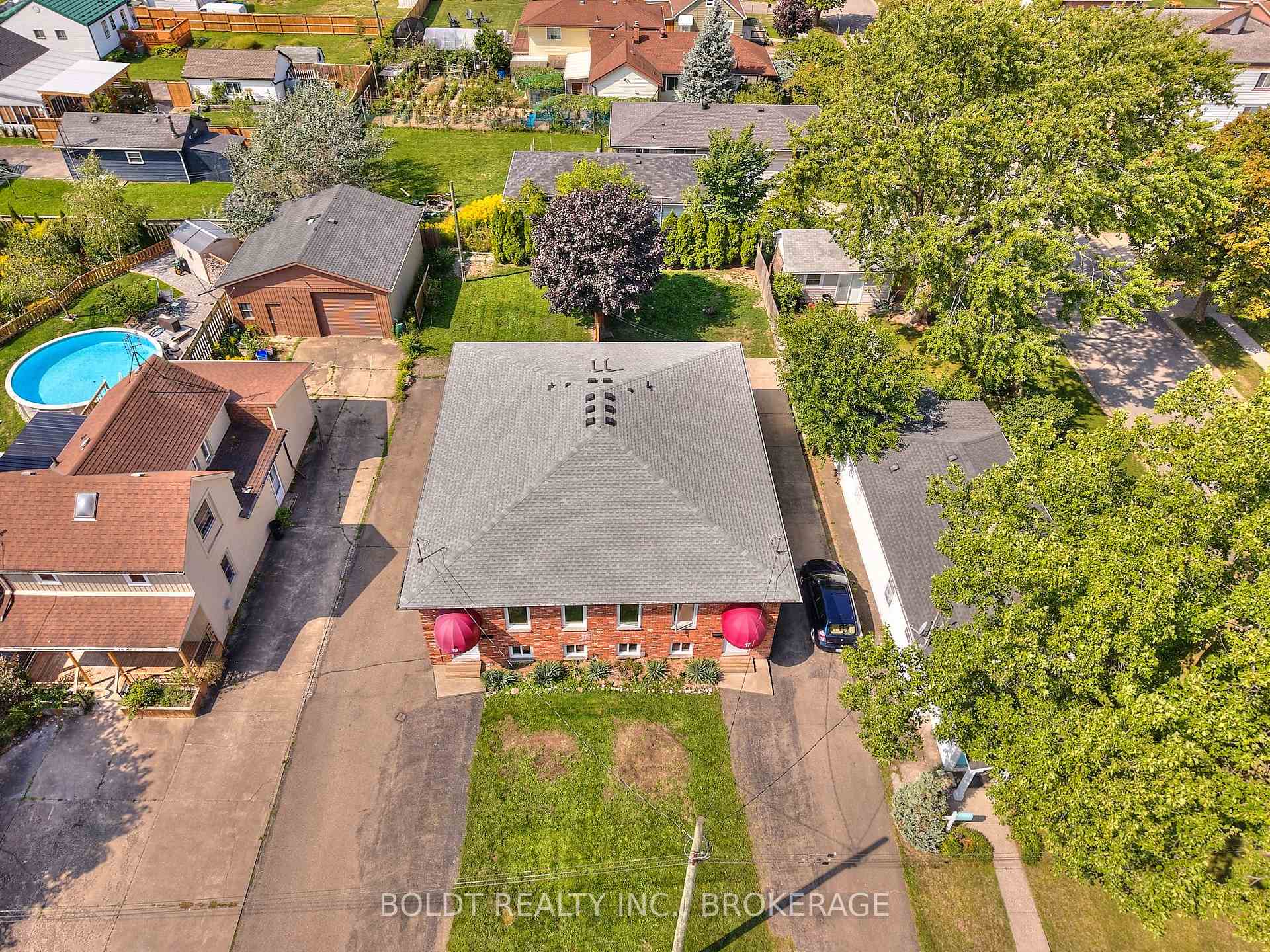 Photo 38 of 17-19 Colborne Street, Thorold, Thorold Downtown — HOMEH