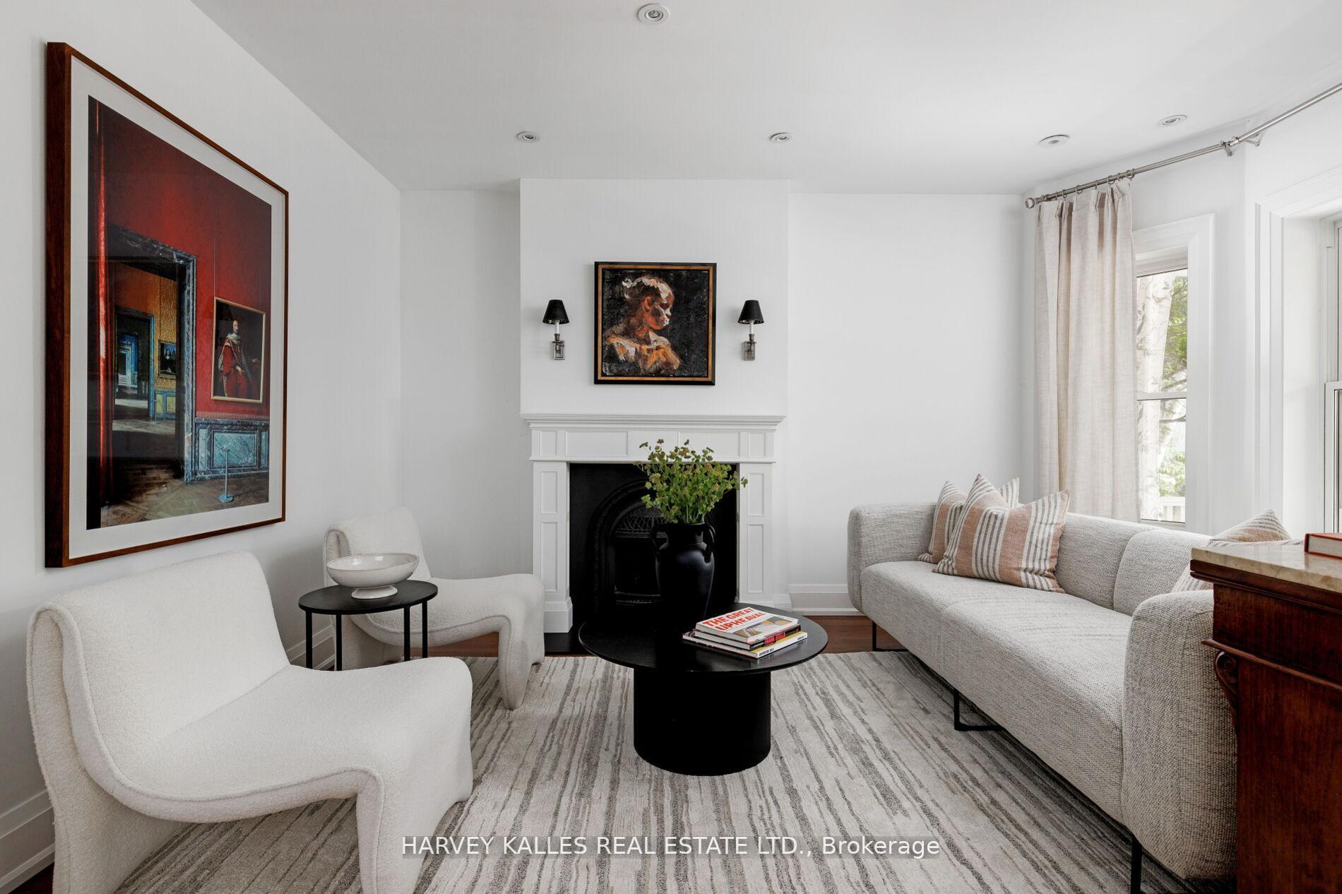 Photo 6 of 8 Edgewood Crescent, Toronto, Rosedale-Moore Park — HOMEH