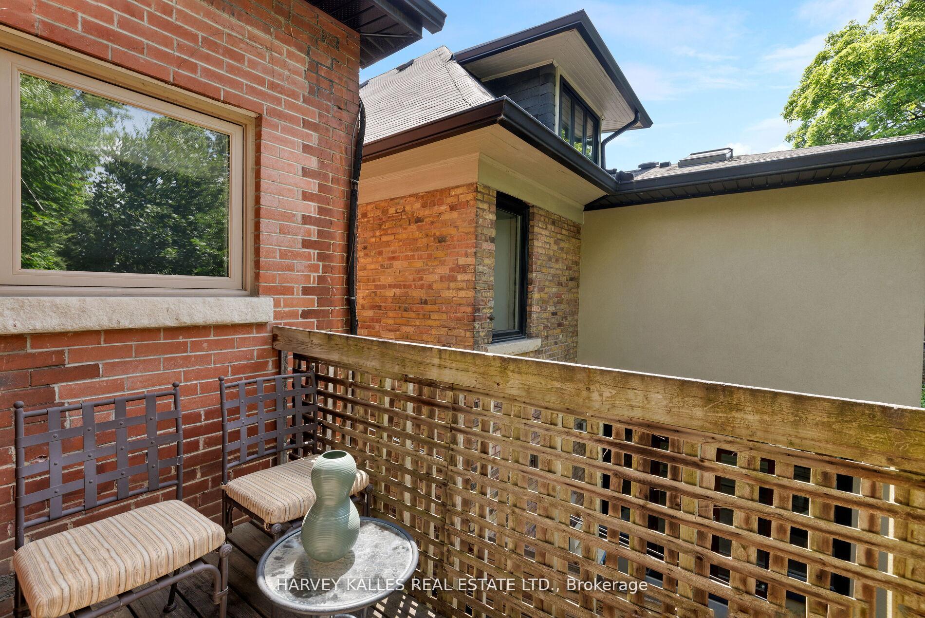 Photo 29 of 8 Edgewood Crescent, Toronto, Rosedale-Moore Park — HOMEH