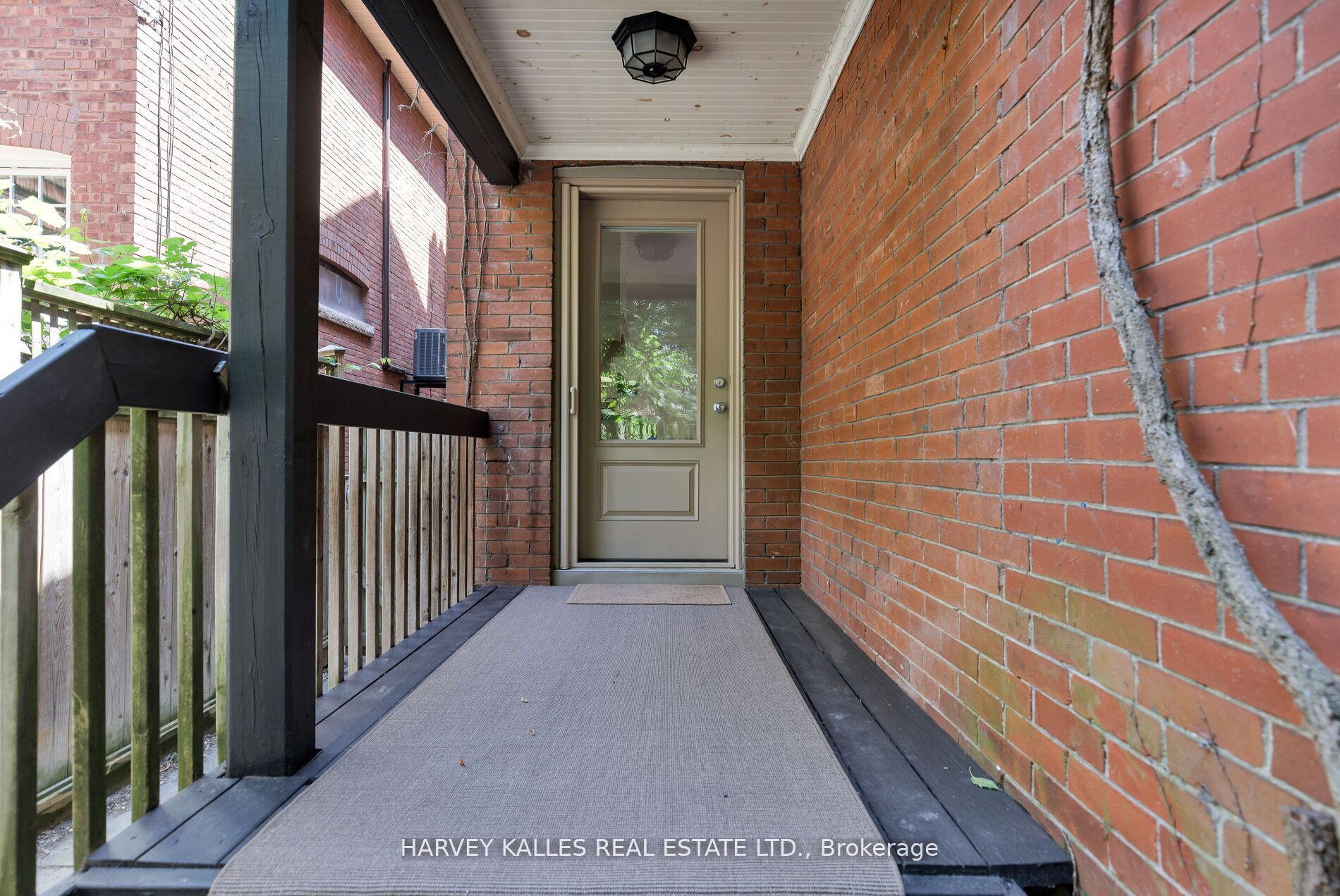 Photo 37 of 8 Edgewood Crescent, Toronto, Rosedale-Moore Park — HOMEH