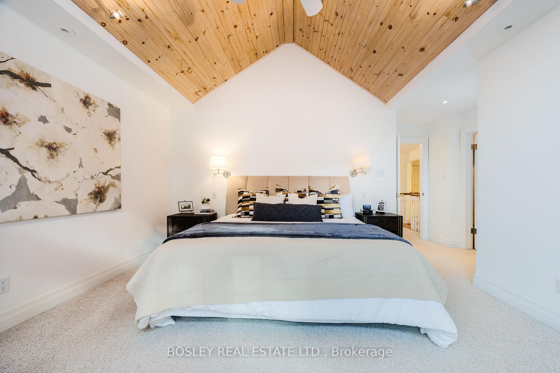 Photo 19 of 112 Brentcliffe Road, Toronto, Leaside — HOMEH