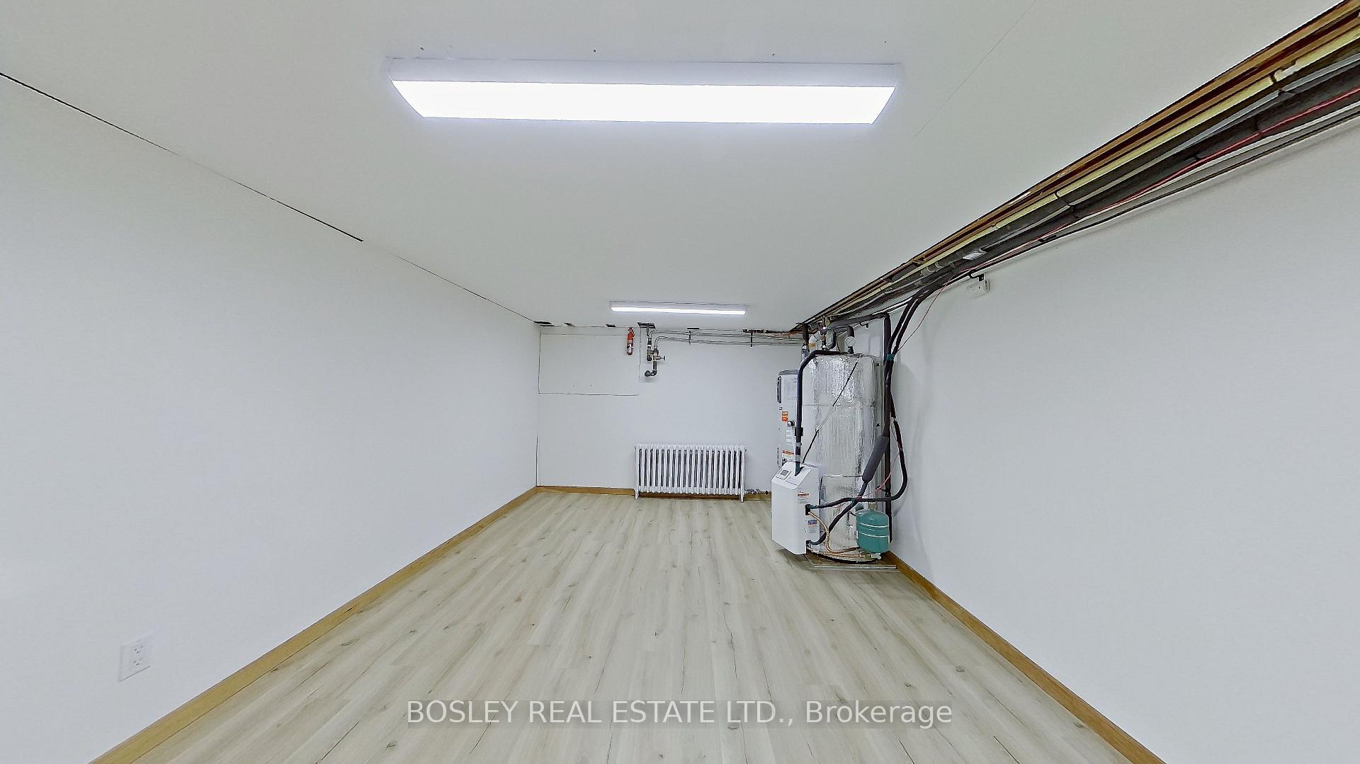 Photo 38 of 112 Brentcliffe Road, Toronto, Leaside — HOMEH