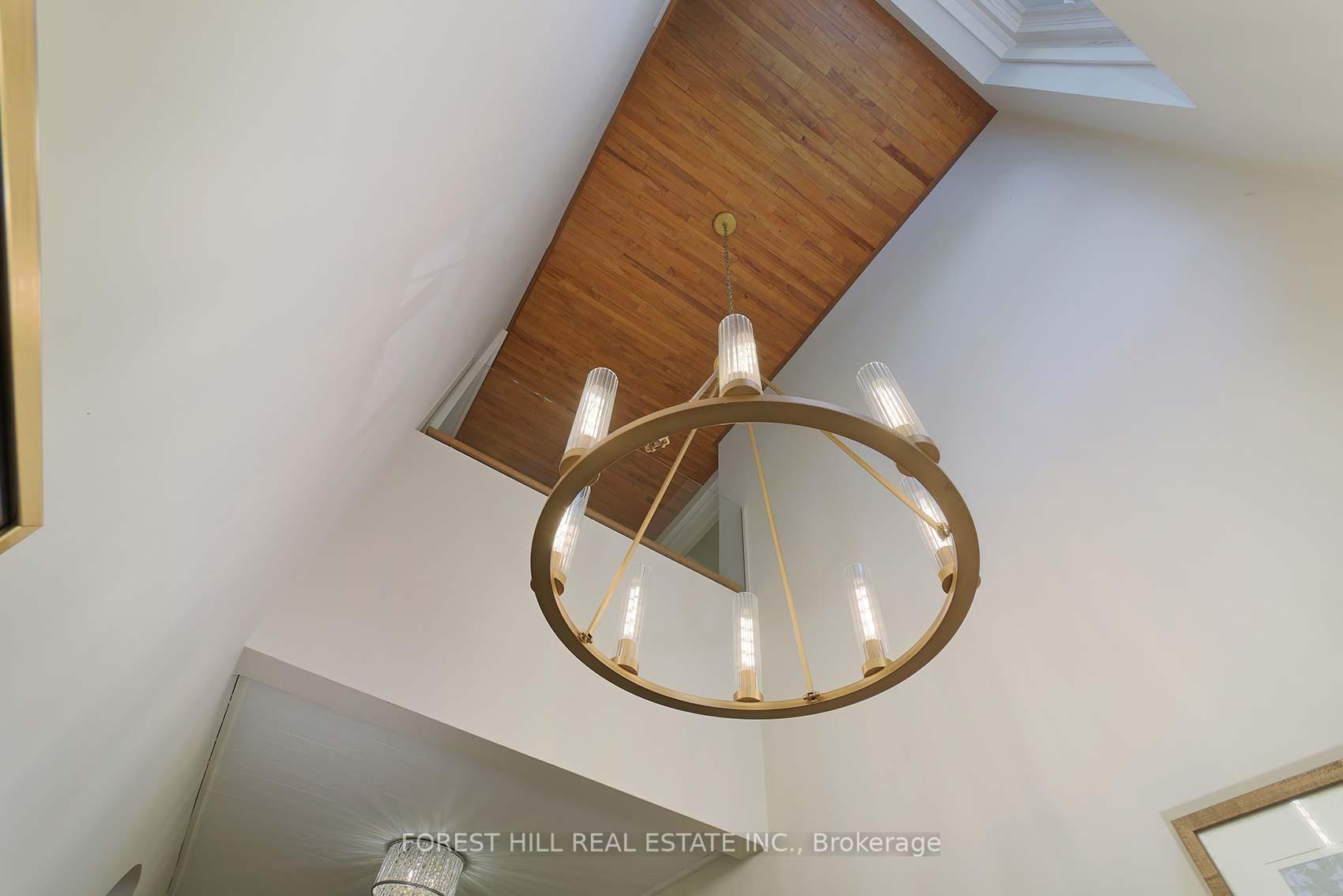 Photo 4 of 181 Hillhurst Boulevard, Toronto, Bedford Park-Nortown — HOMEH