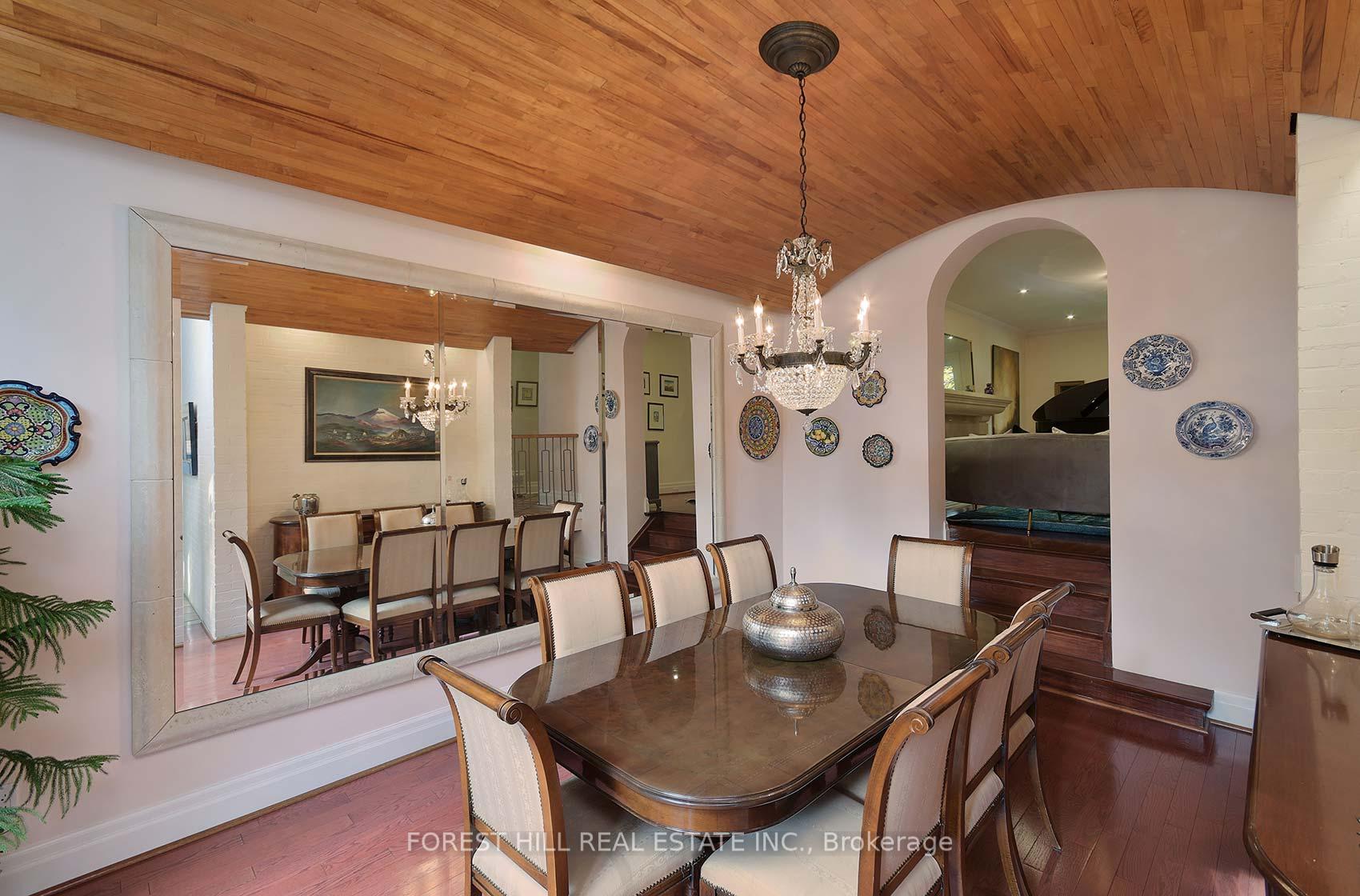 Photo 10 of 181 Hillhurst Boulevard, Toronto, Bedford Park-Nortown — HOMEH