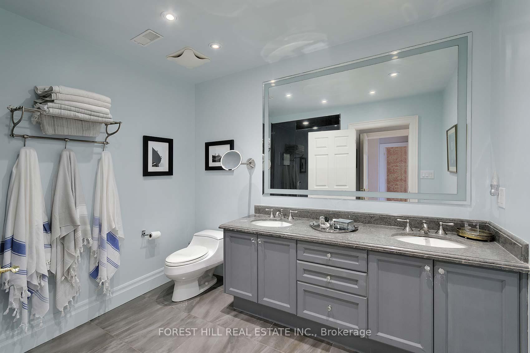 Photo 18 of 181 Hillhurst Boulevard, Toronto, Bedford Park-Nortown — HOMEH