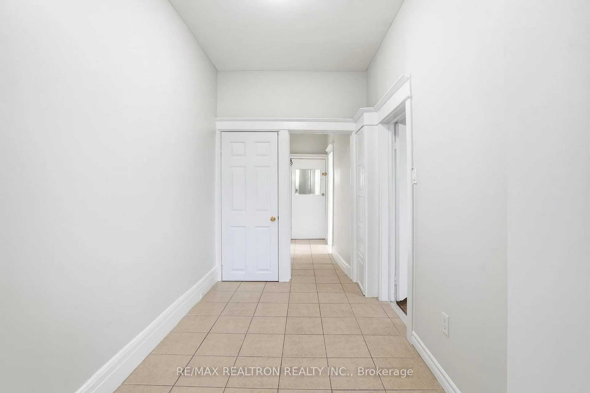 Photo 10 of Unit Apt 2, 82 Donlands Avenue, Toronto, Danforth — HOMEH
