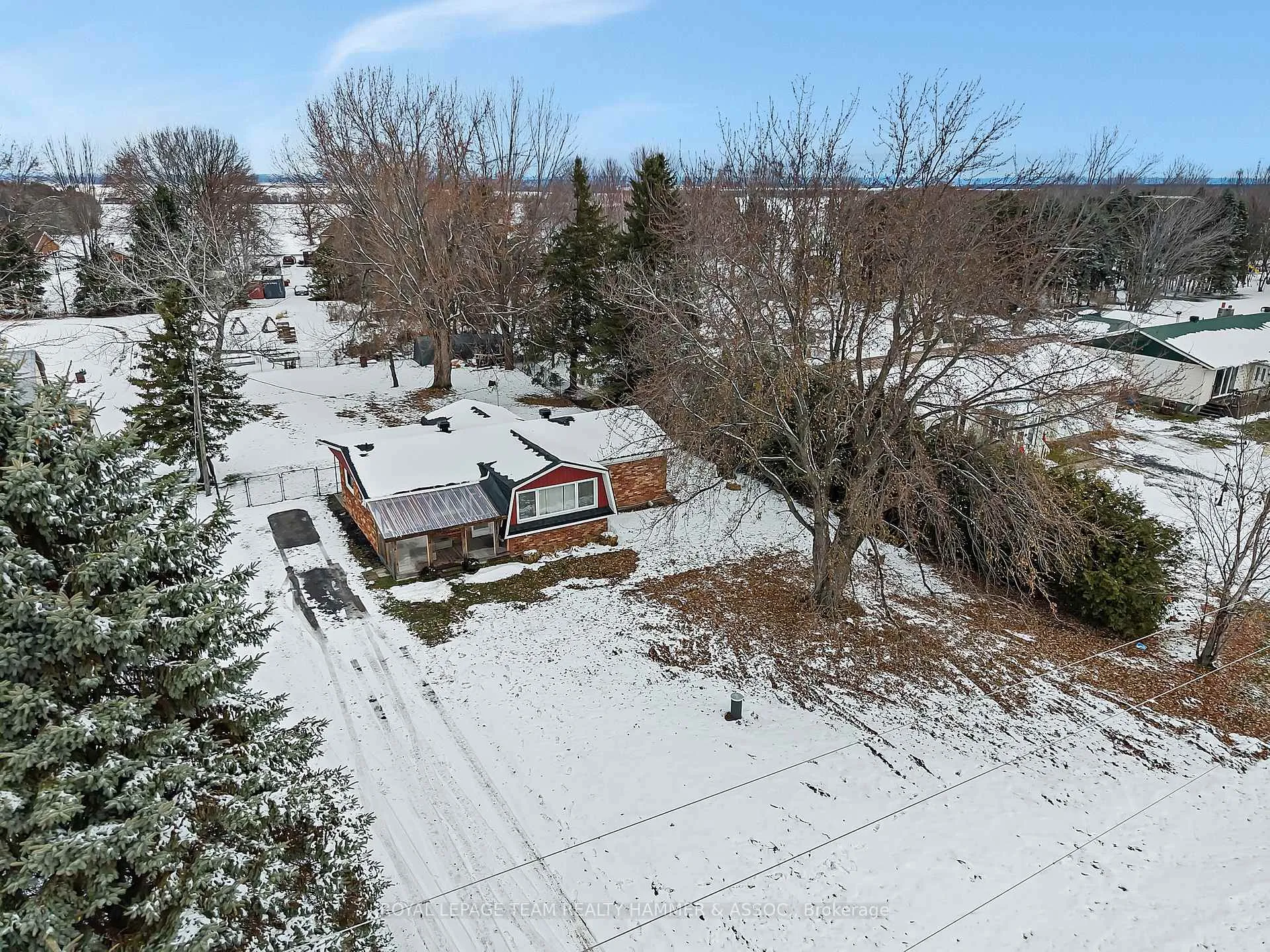 Front of 4691 County Rd 10