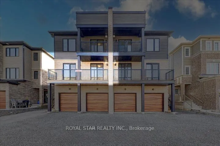 Photo 2 of Unit 2, 14 Pumpkin Cor Crescent, Barrie, Innis-Shore — HOMEH