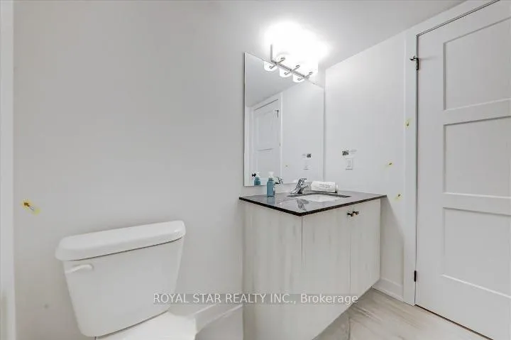 Photo 20 of Unit 2, 14 Pumpkin Cor Crescent, Barrie, Innis-Shore — HOMEH