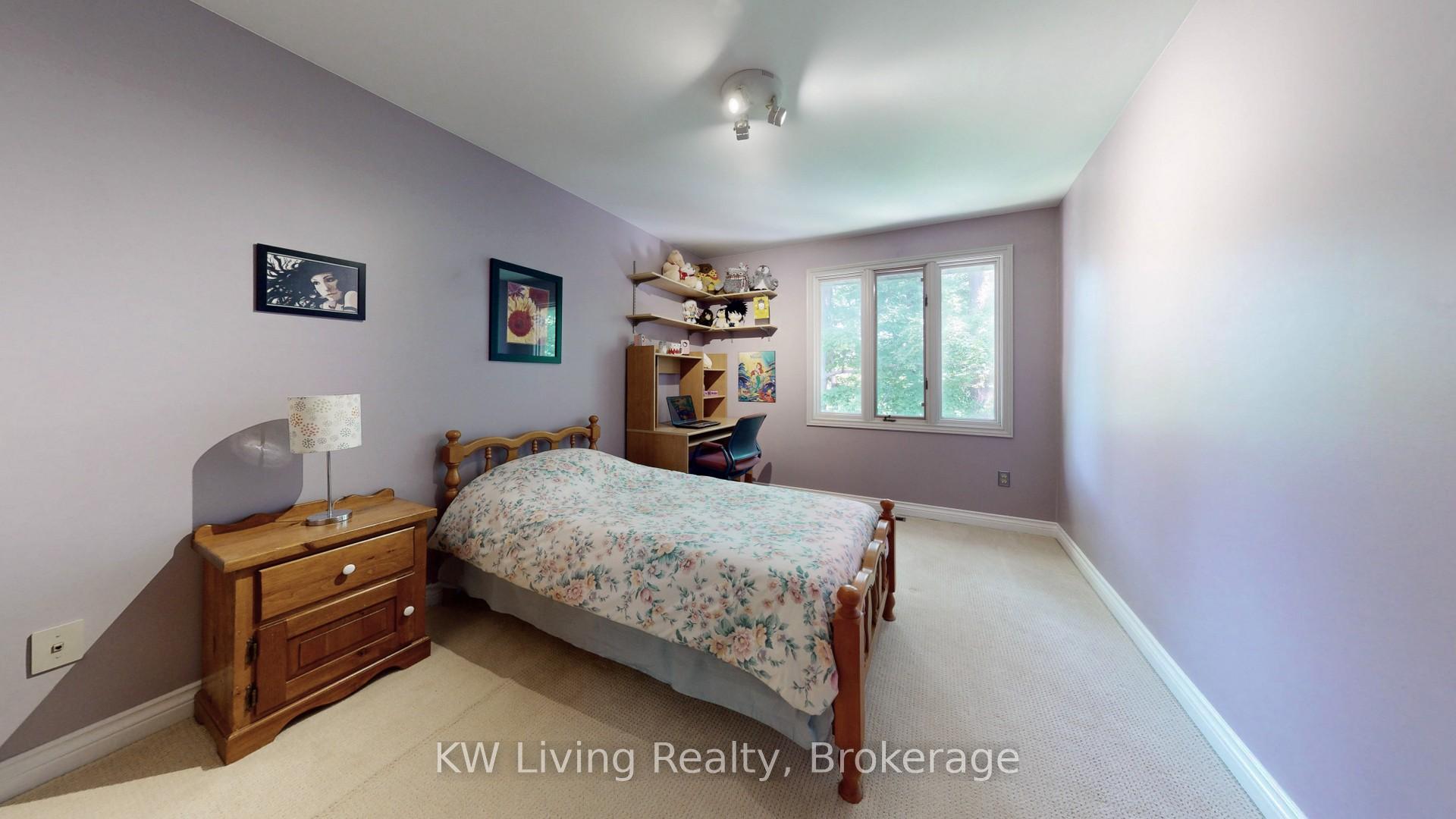 Photo 18 of 17 Woodvale Crescent, Toronto, East York — HOMEH