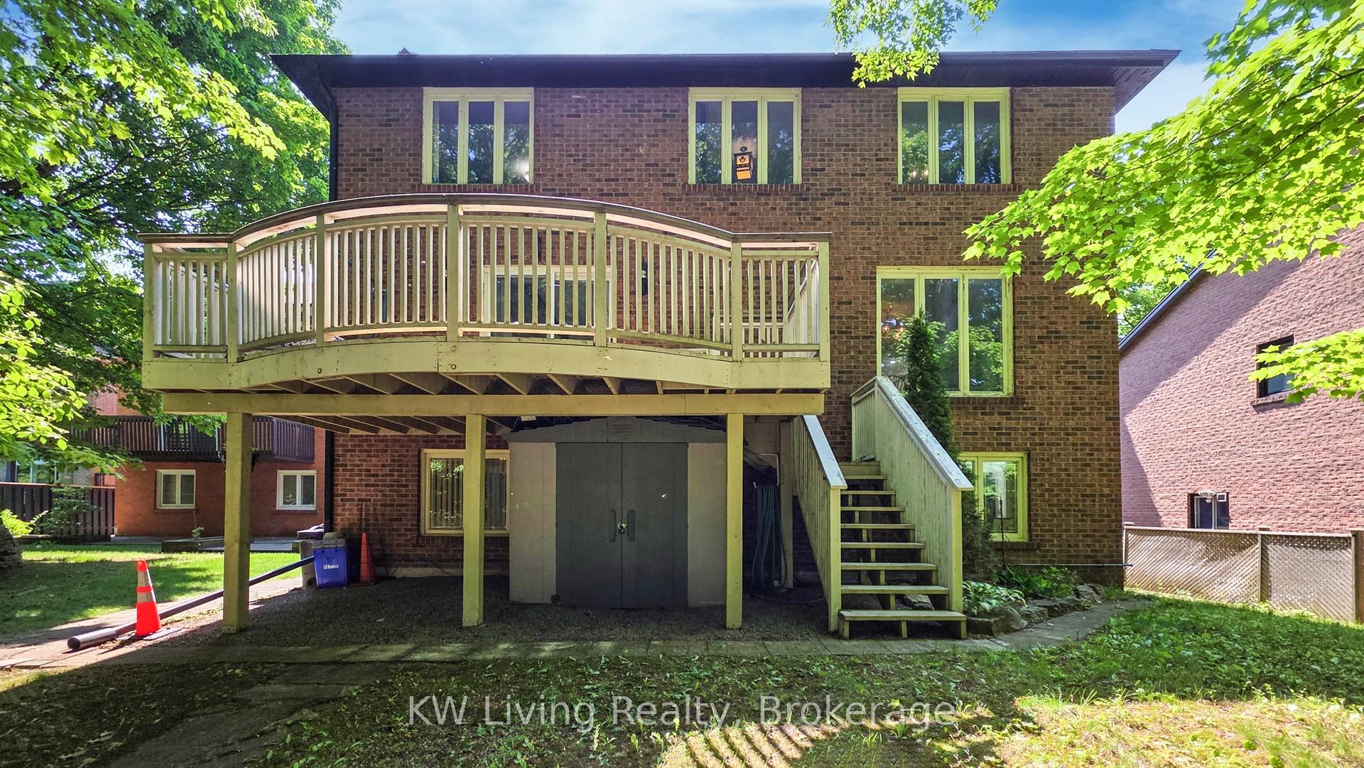 Photo 29 of 17 Woodvale Crescent, Toronto, East York — HOMEH