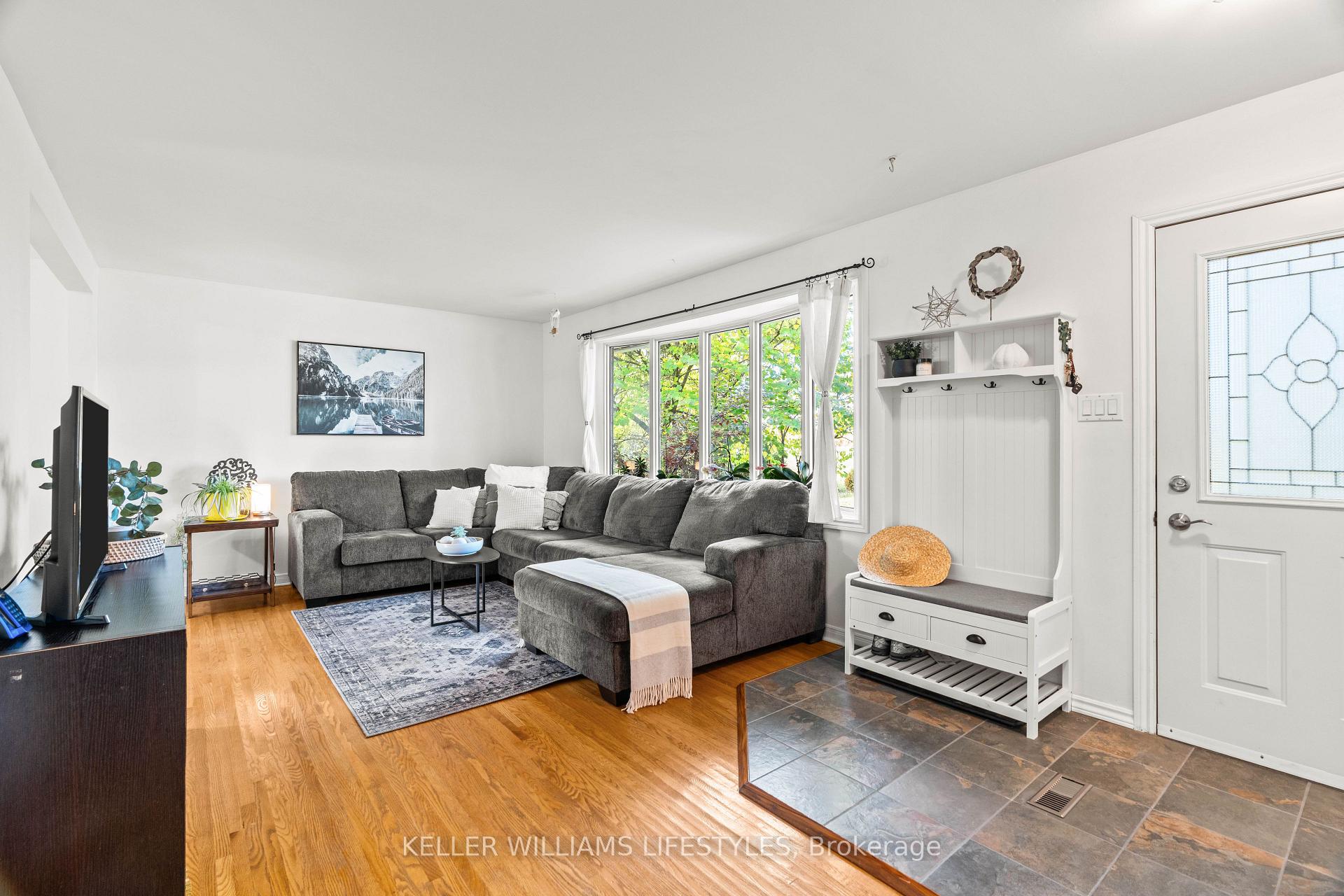 Photo 6 of 8749 Longwoods Road, Strathroy-Caradoc, Rural Strathroy-Caradoc — HOMEH