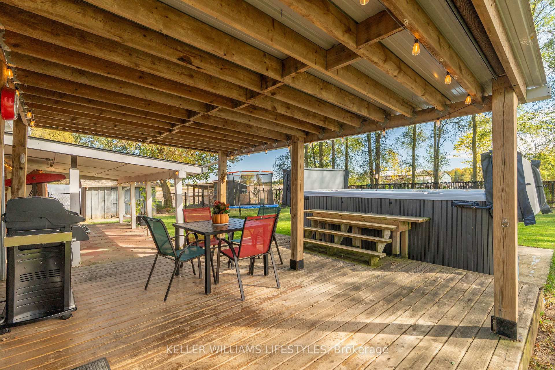 Photo 24 of 8749 Longwoods Road, Strathroy-Caradoc, Rural Strathroy-Caradoc — HOMEH