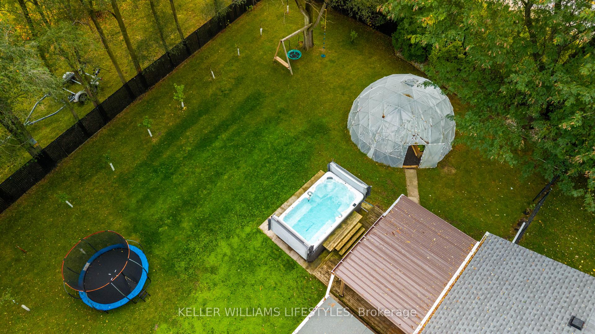 Photo 35 of 8749 Longwoods Road, Strathroy-Caradoc, Rural Strathroy-Caradoc — HOMEH