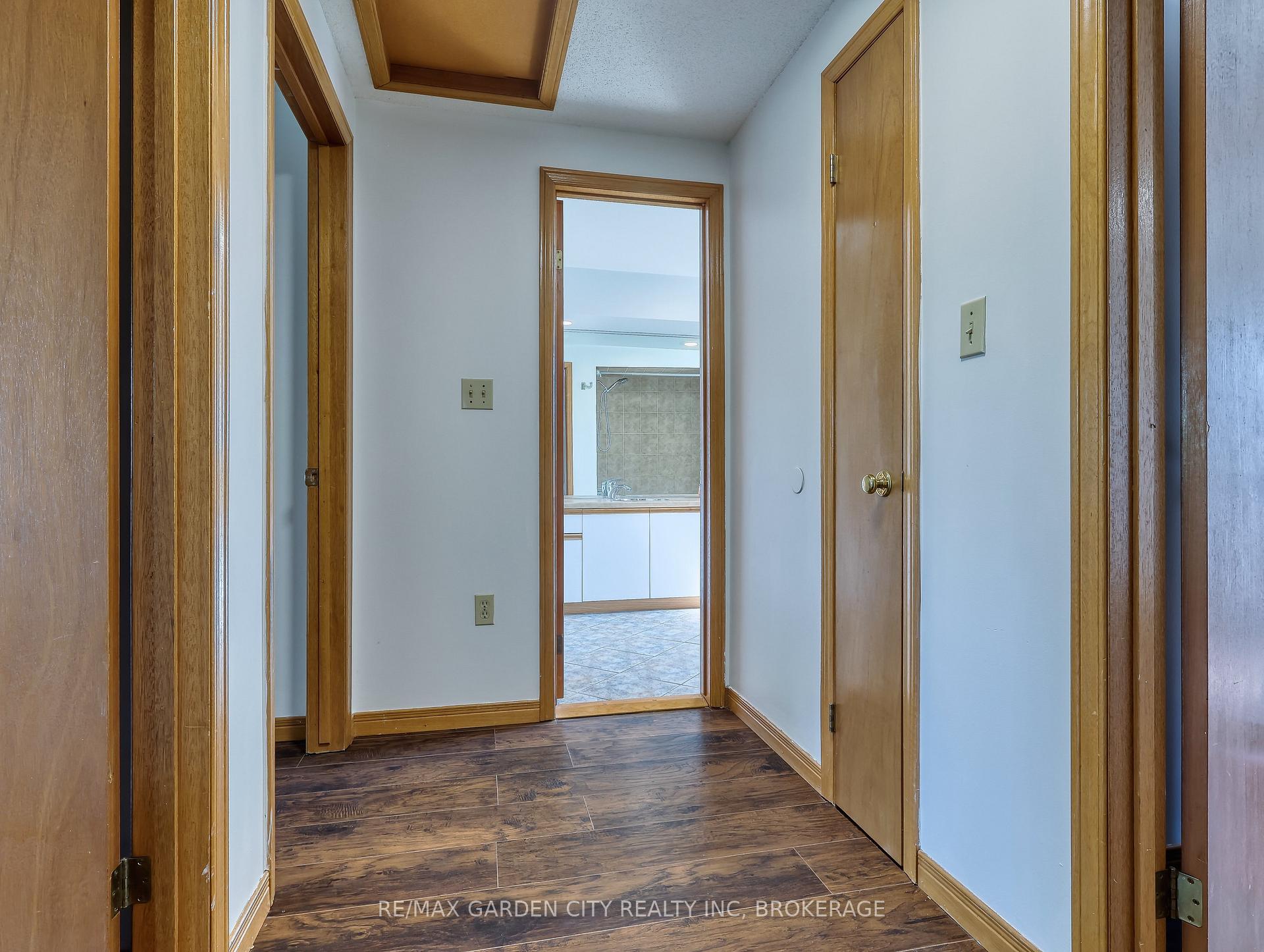 Photo 22 of 50 Culligan Crescent, Thorold, Confederation Heights — HOMEH