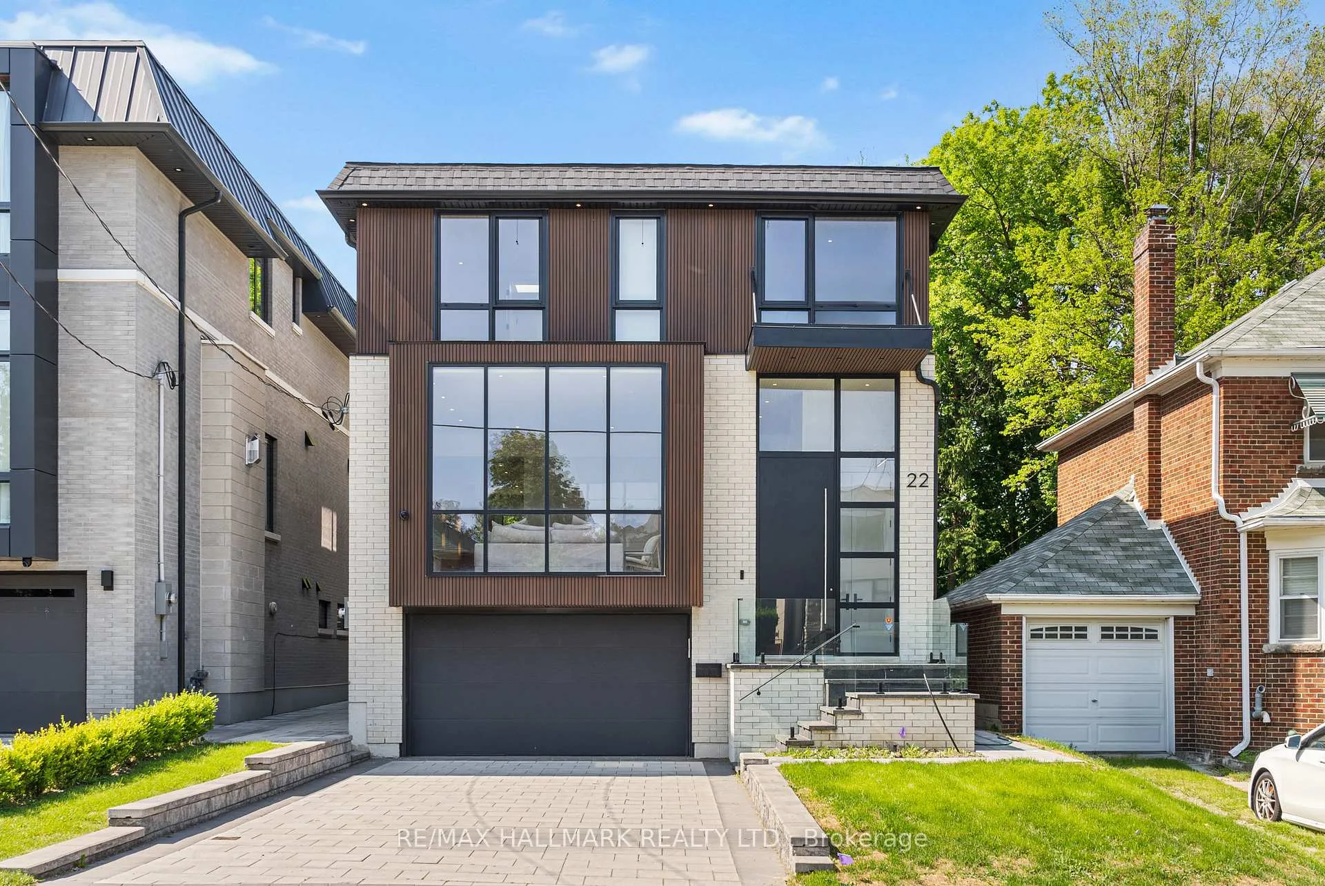 Photo 1 of 22 Divadale Drive, Toronto, Leaside — HOMEH