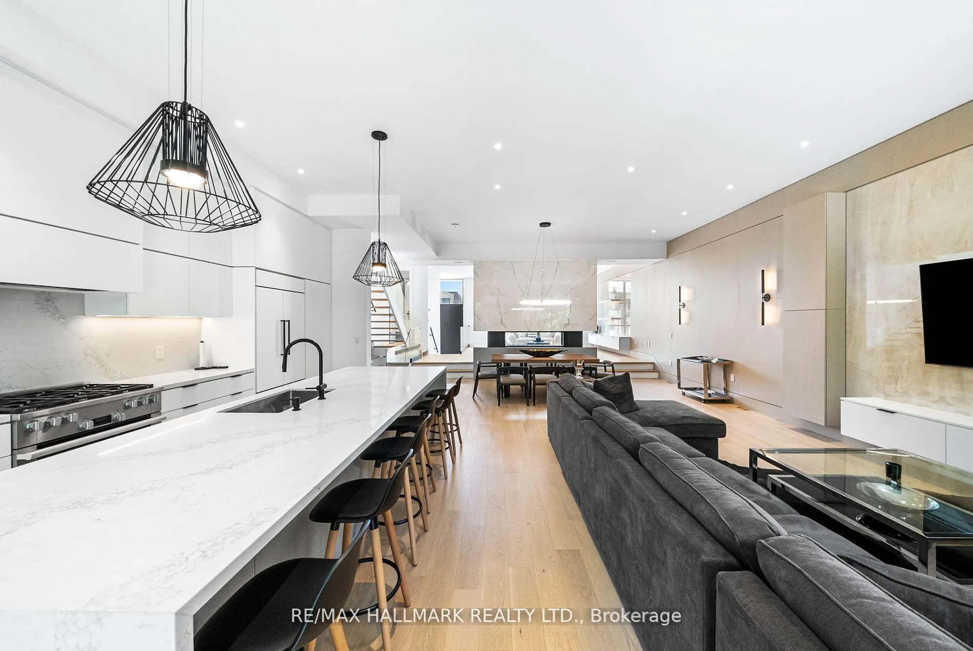 Photo 15 of 22 Divadale Drive, Toronto, Leaside — HOMEH