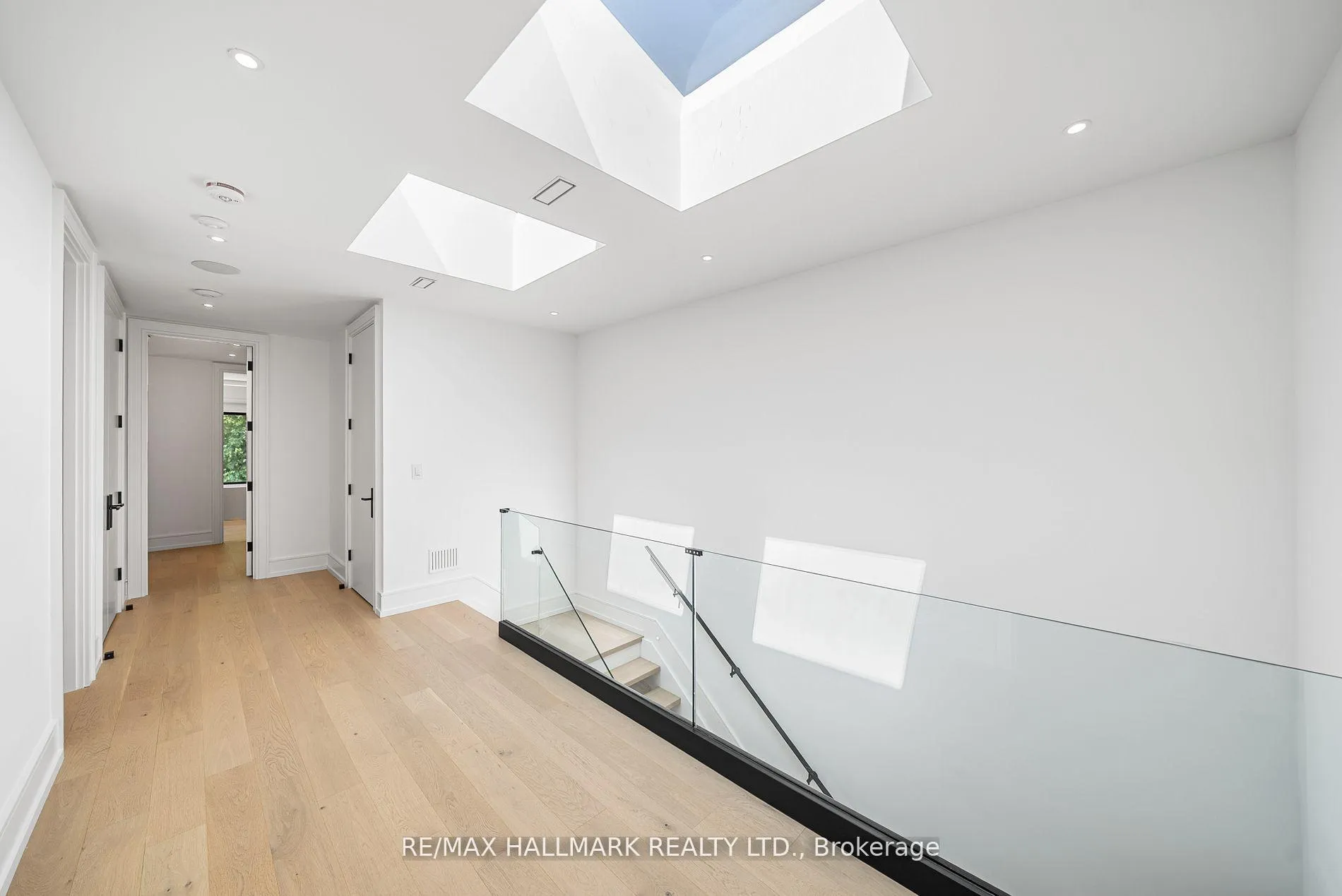 Photo 22 of 22 Divadale Drive, Toronto, Leaside — HOMEH