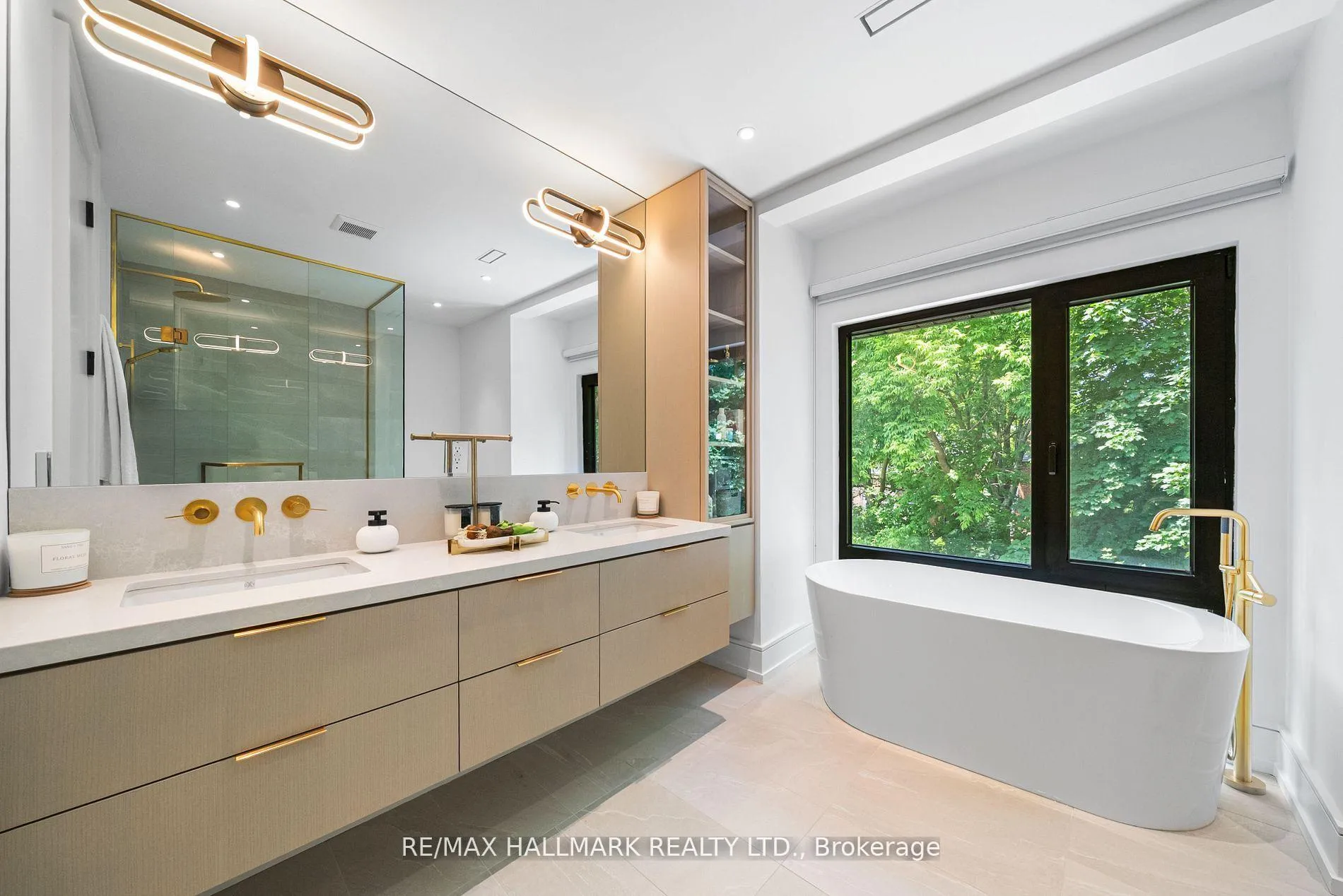 Photo 28 of 22 Divadale Drive, Toronto, Leaside — HOMEH