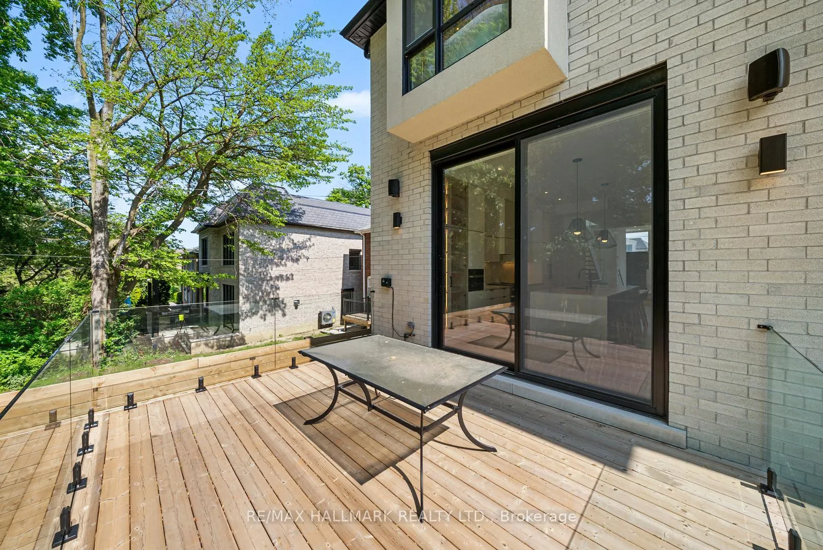 Photo 44 of 22 Divadale Drive, Toronto, Leaside — HOMEH