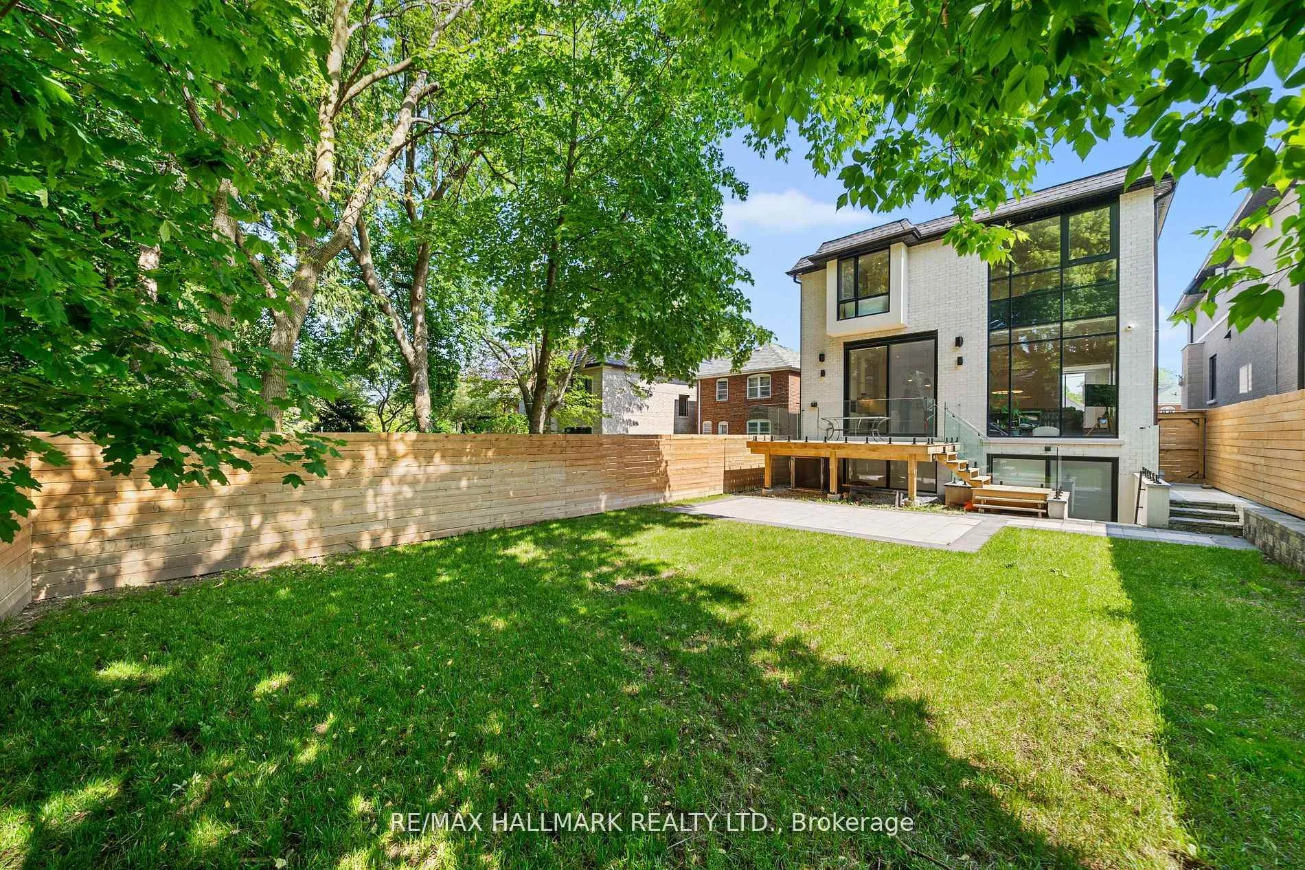 Photo 46 of 22 Divadale Drive, Toronto, Leaside — HOMEH