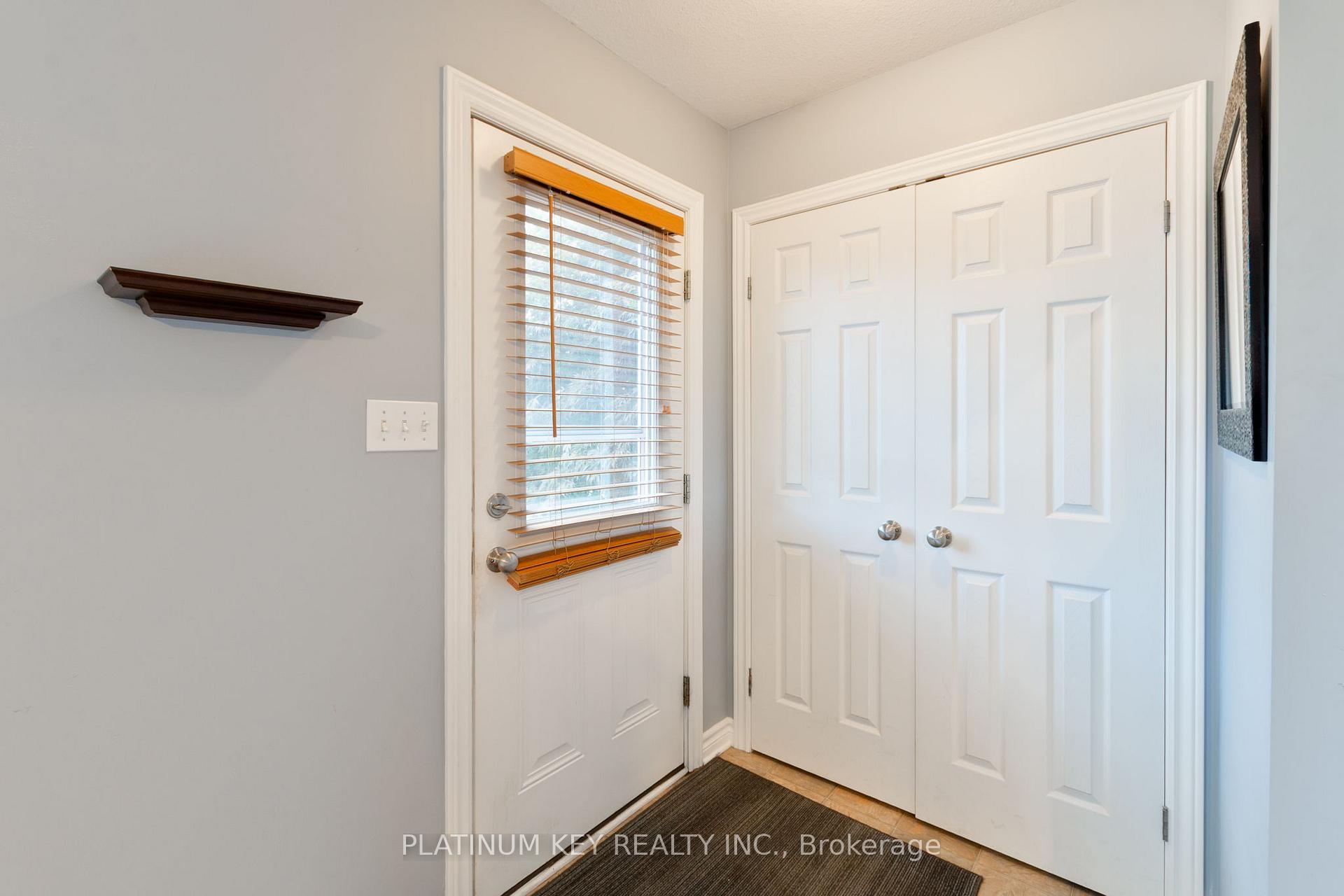 Photo 2 of 19 Katie Lane, Strathroy-Caradoc, NE — HOMEH
