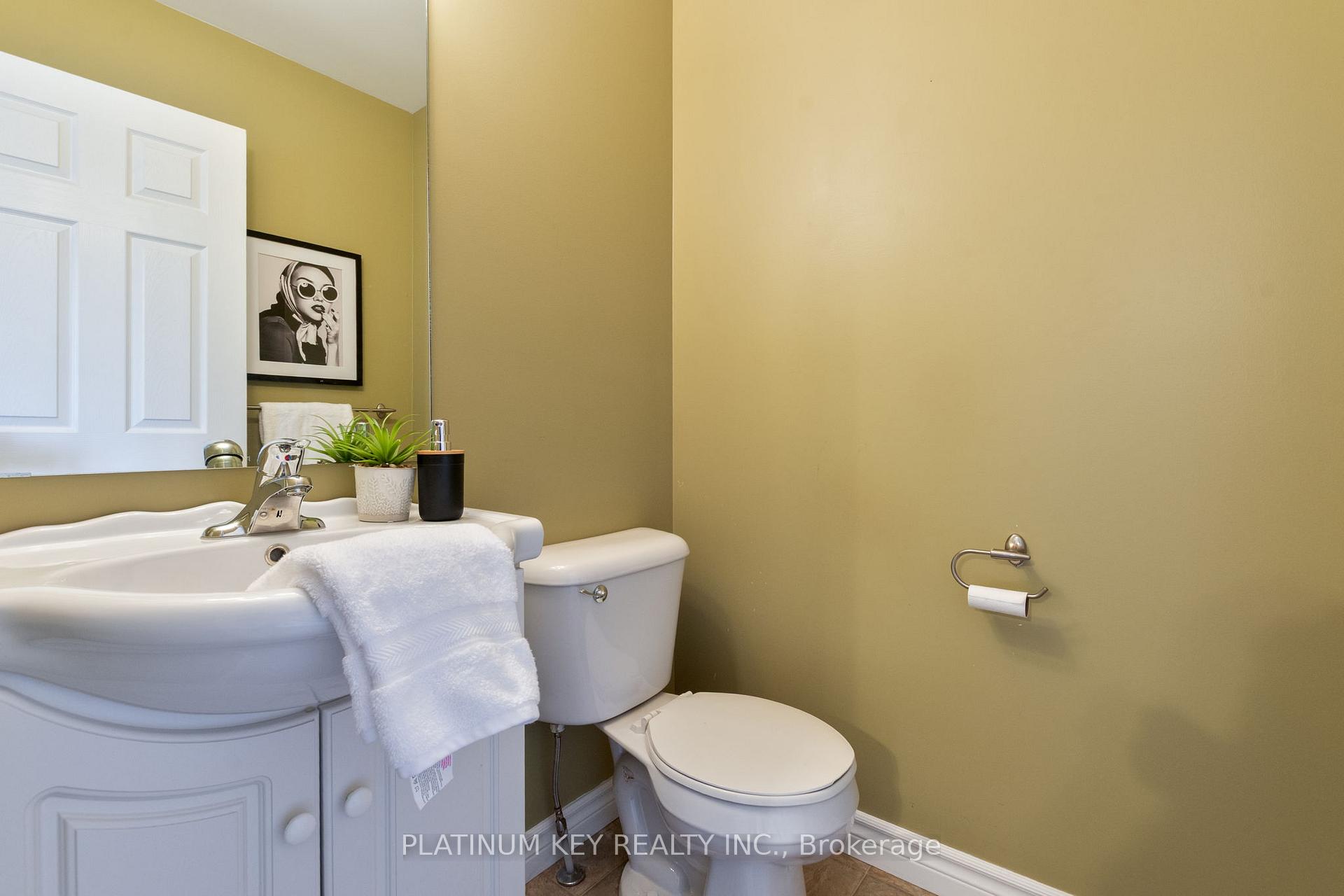 Photo 7 of 19 Katie Lane, Strathroy-Caradoc, NE — HOMEH