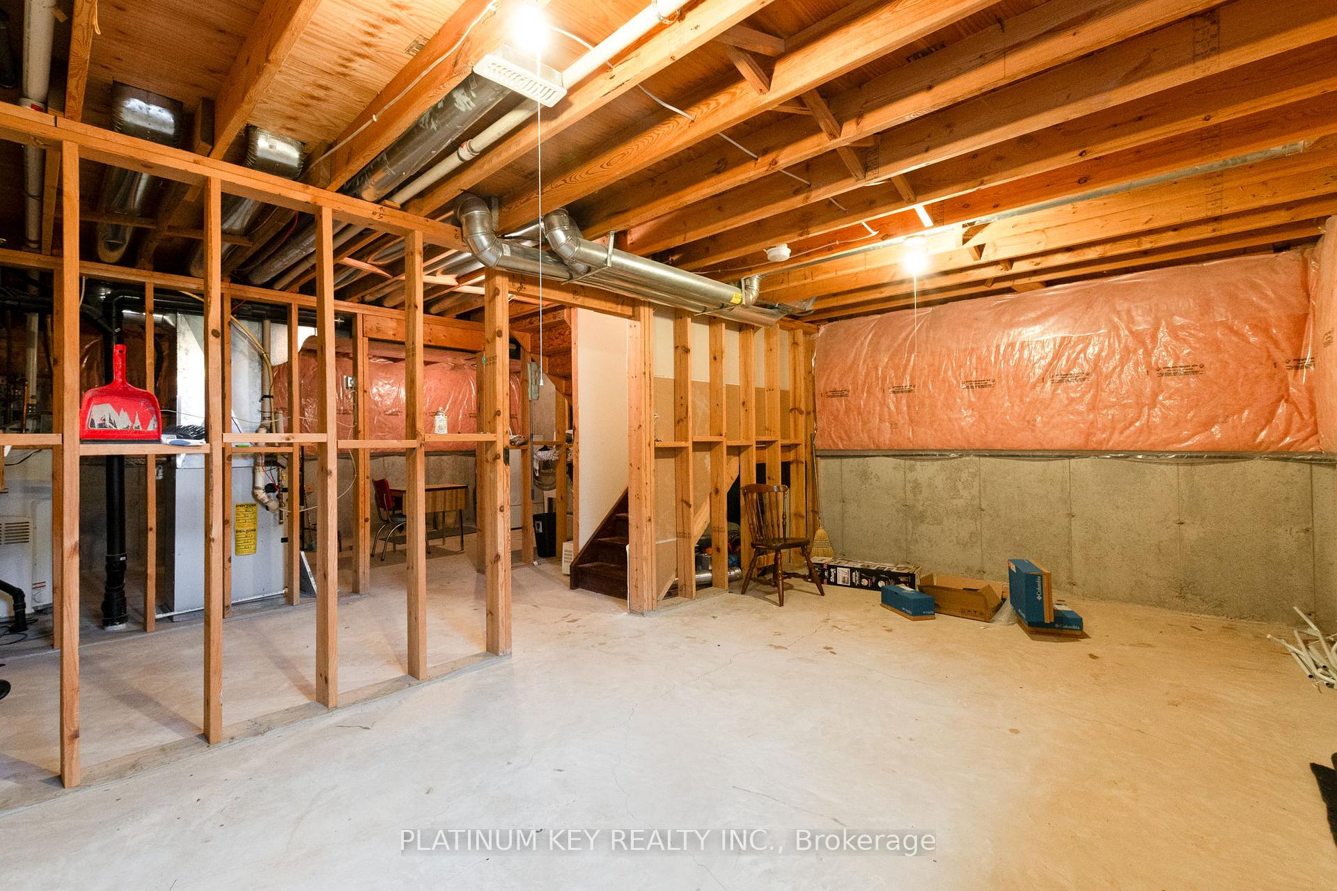 Photo 24 of 19 Katie Lane, Strathroy-Caradoc, NE — HOMEH