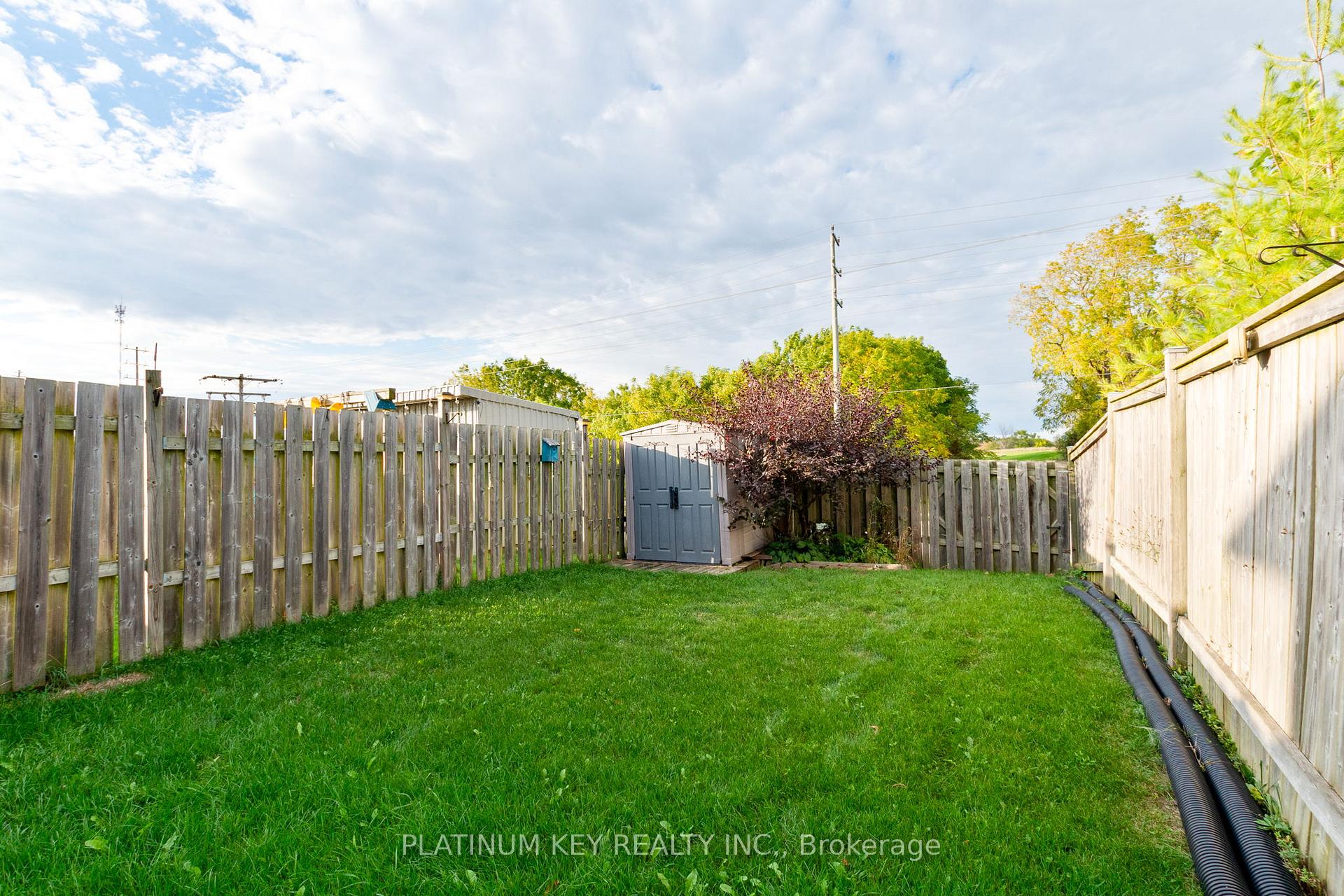 Photo 30 of 19 Katie Lane, Strathroy-Caradoc, NE — HOMEH