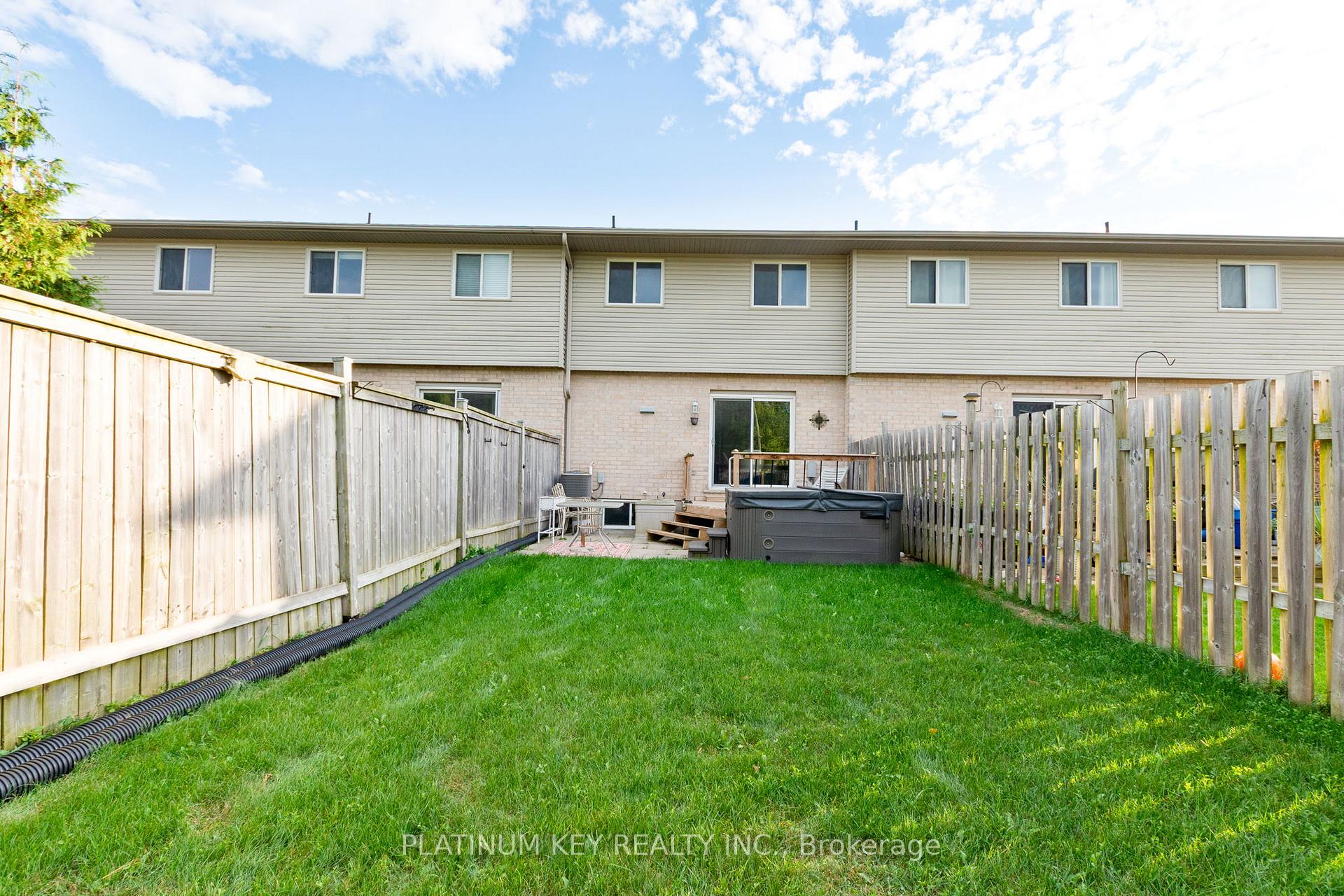Photo 31 of 19 Katie Lane, Strathroy-Caradoc, NE — HOMEH