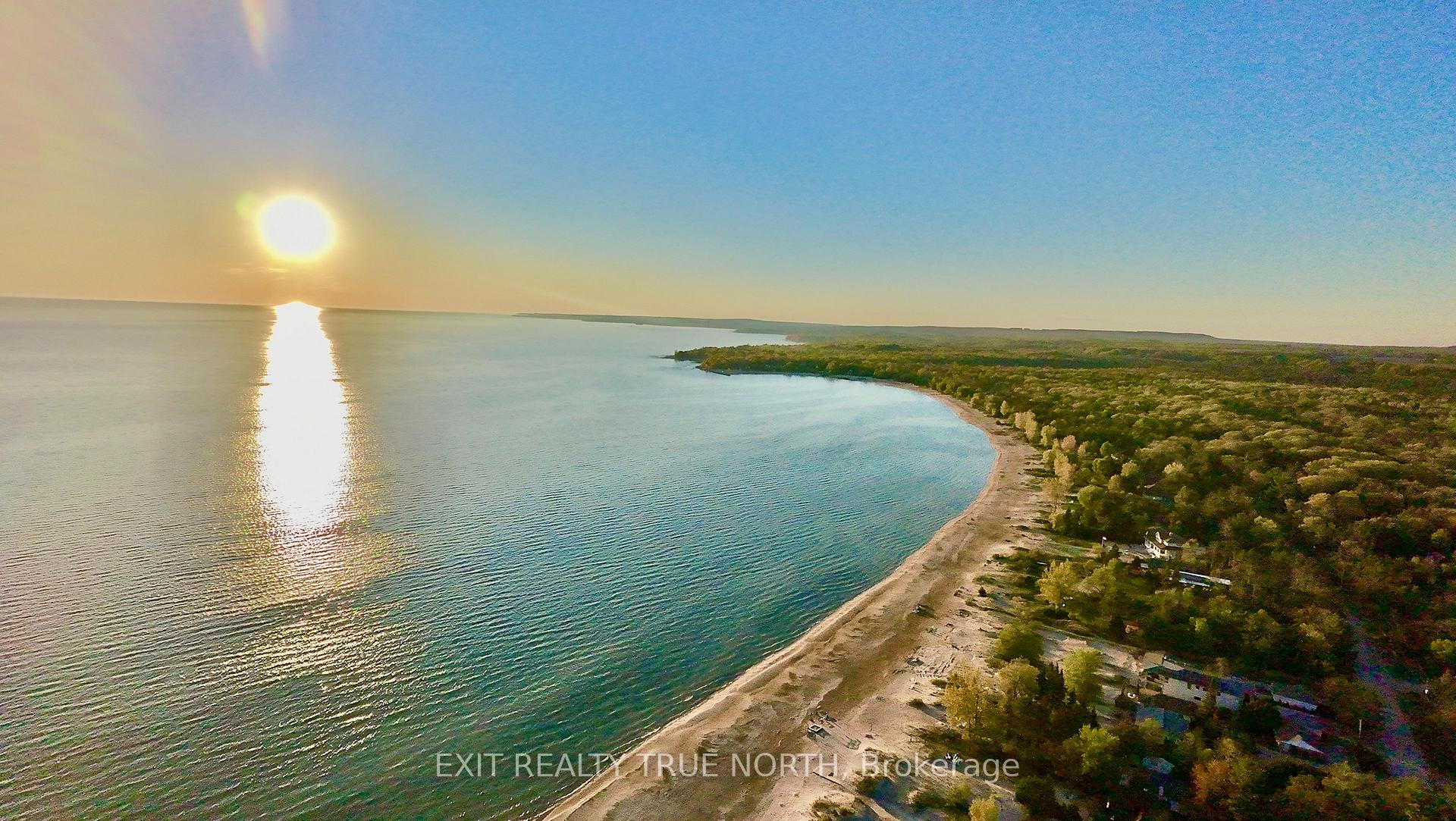 Photo 11 of Unit 3, 561 Tiny Beaches Road S, Tiny, Rural Tiny — HOMEH