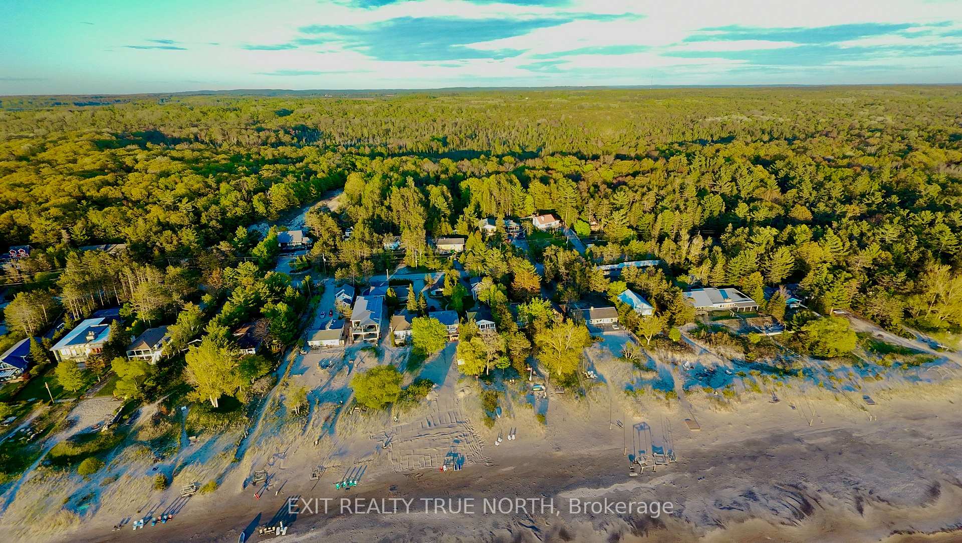 Photo 12 of Unit 3, 561 Tiny Beaches Road S, Tiny, Rural Tiny — HOMEH