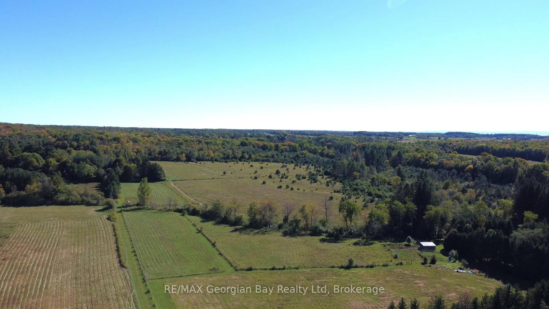 Photo 38 of 260 Concession 12 Street E, Tiny, Rural Tiny — HOMEH