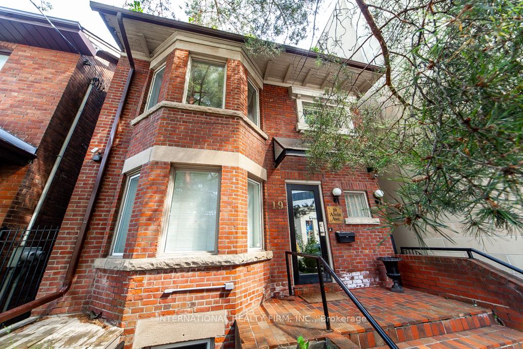 Photo 1 of 19 Alvin Avenue, Toronto, Rosedale-Moore Park — HOMEH