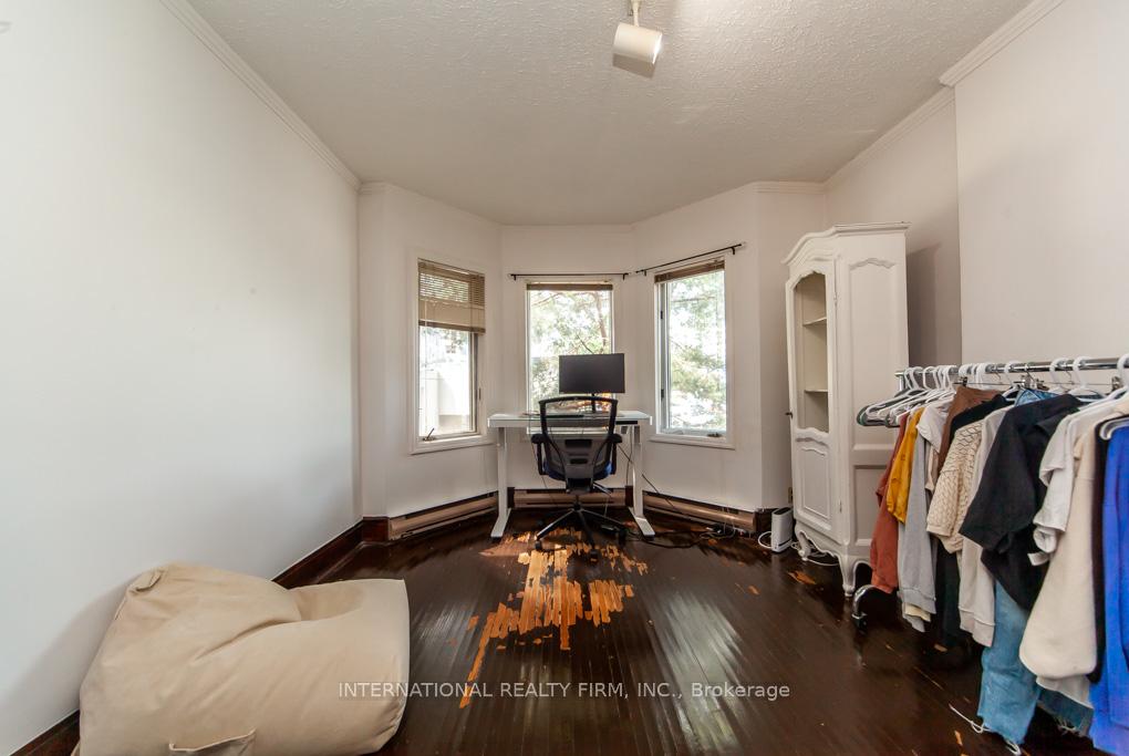 Photo 28 of 19 Alvin Avenue, Toronto, Rosedale-Moore Park — HOMEH