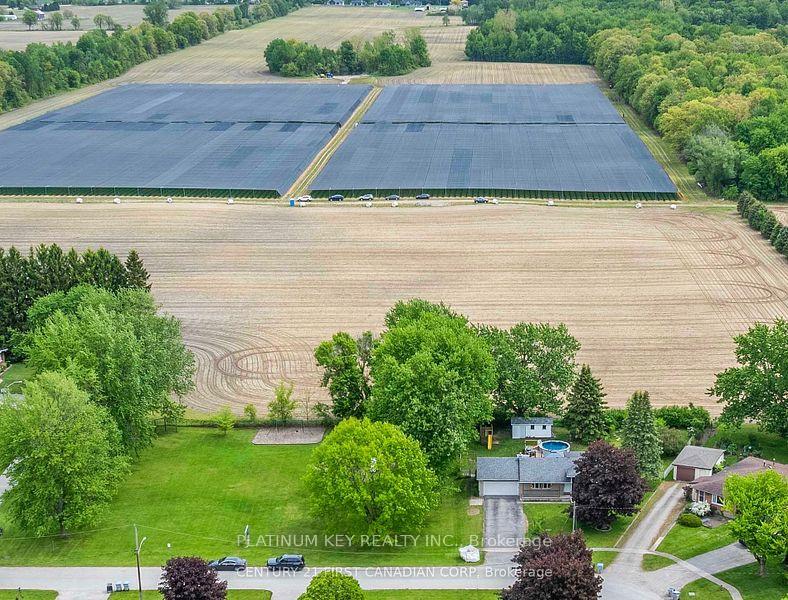 Photo 36 of 741 Glover Crescent, Strathroy-Caradoc, Mount Brydges — HOMEH