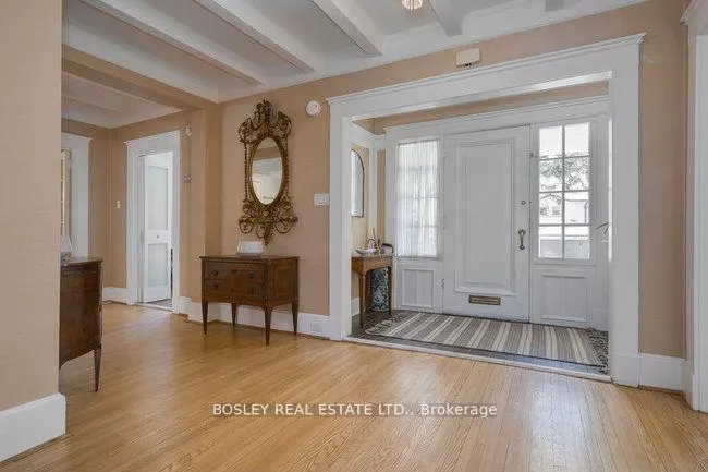 Photo 11 of 40 Castle Frank Crescent, Toronto, Rosedale-Moore Park — HOMEH