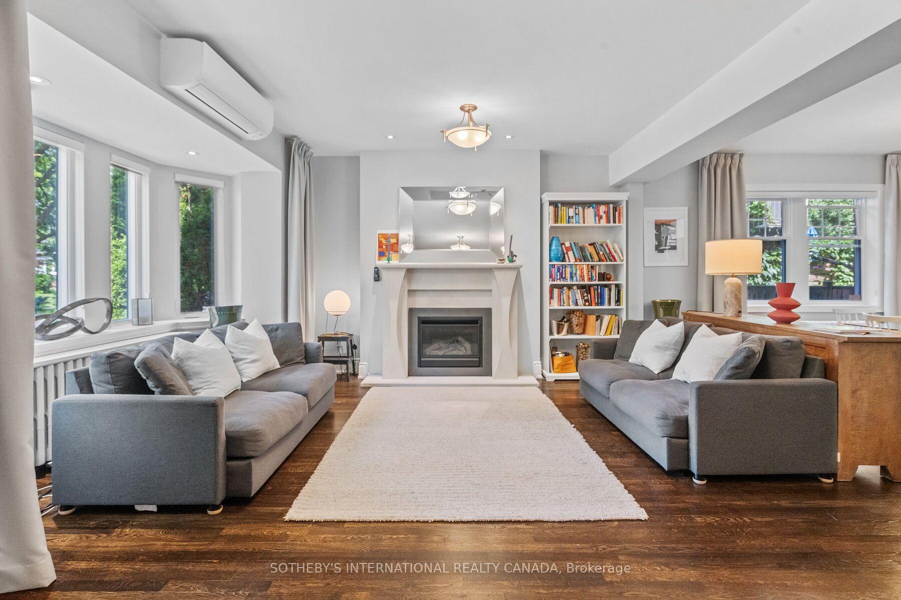 Photo 4 of Unit Main Lv, 89 Whitehall Road, Toronto, Rosedale-Moore Park — HOMEH