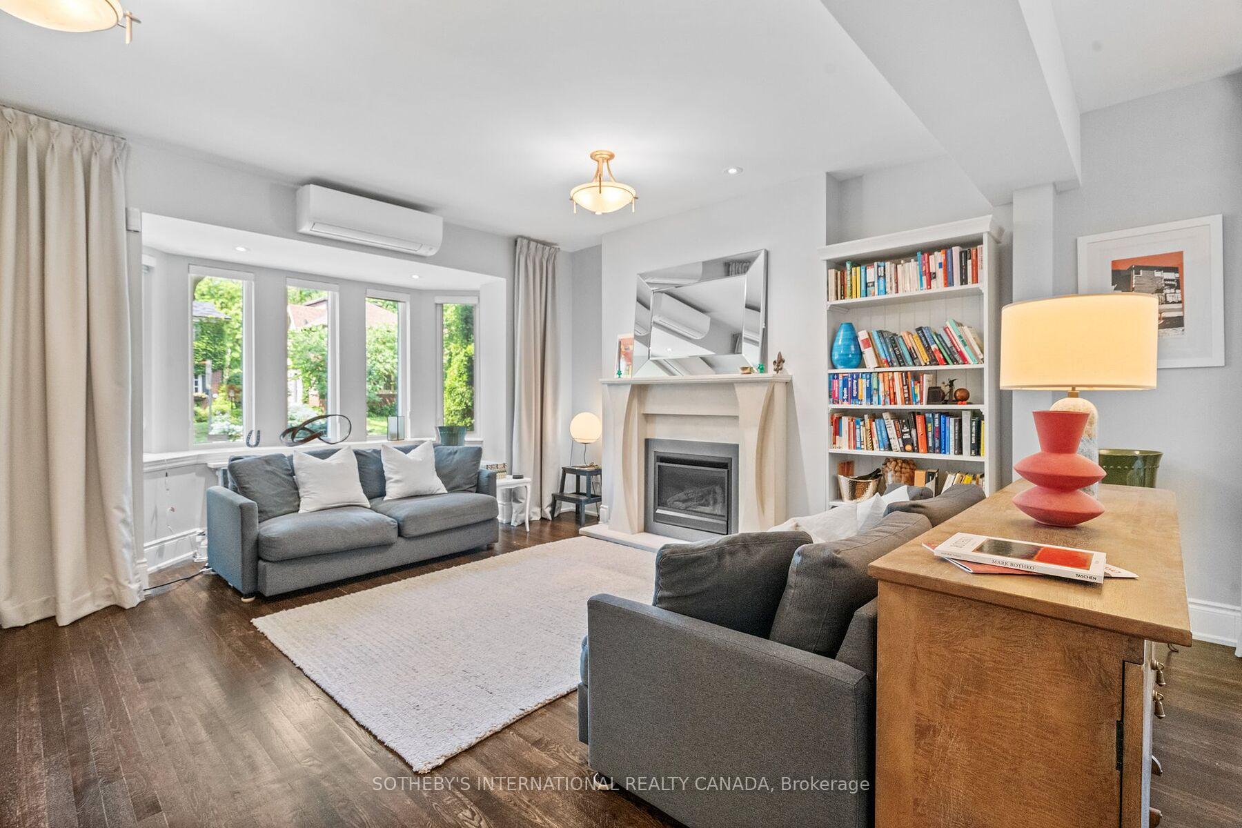 Photo 5 of Unit Main Lv, 89 Whitehall Road, Toronto, Rosedale-Moore Park — HOMEH