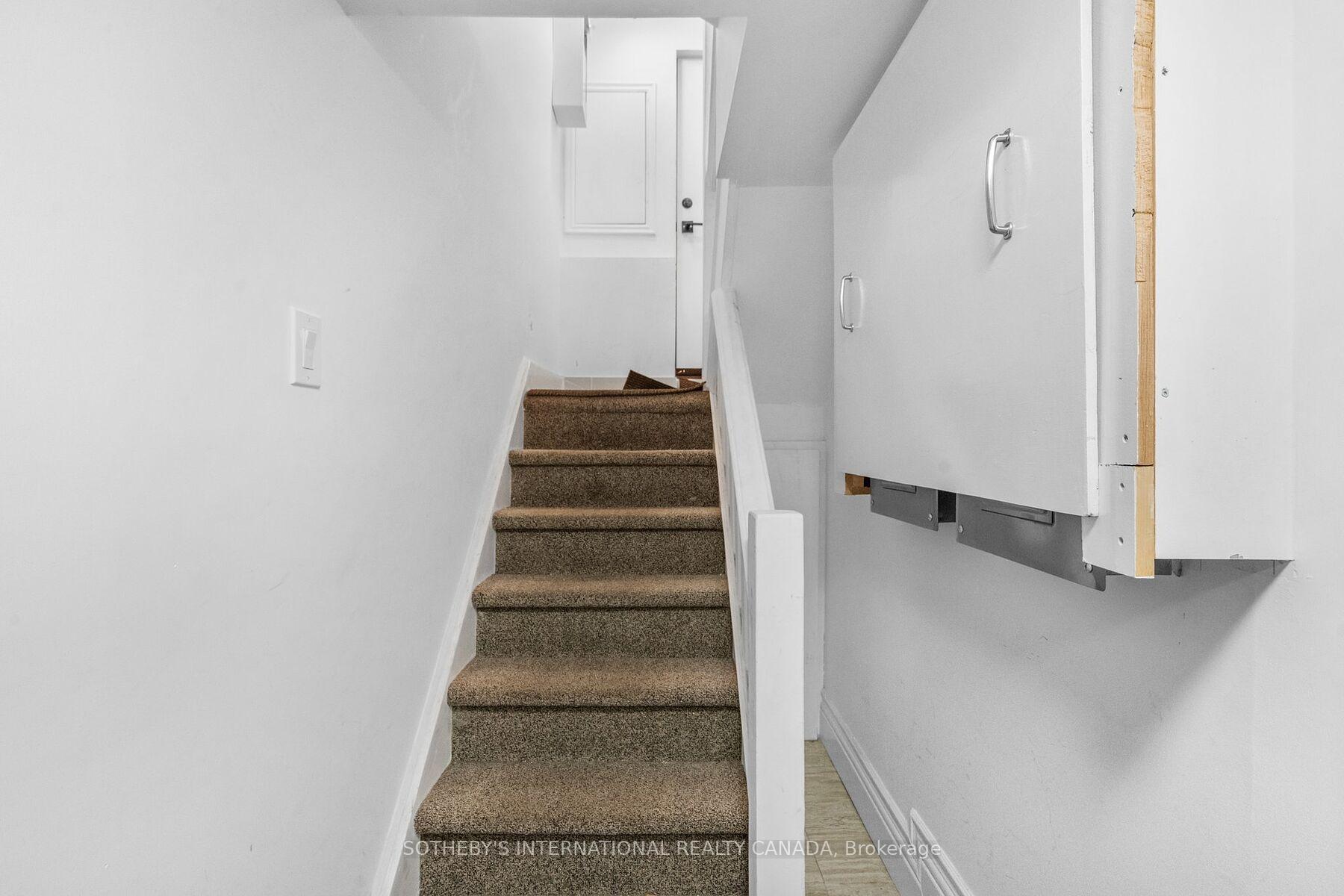 Photo 36 of Unit Main Lv, 89 Whitehall Road, Toronto, Rosedale-Moore Park — HOMEH
