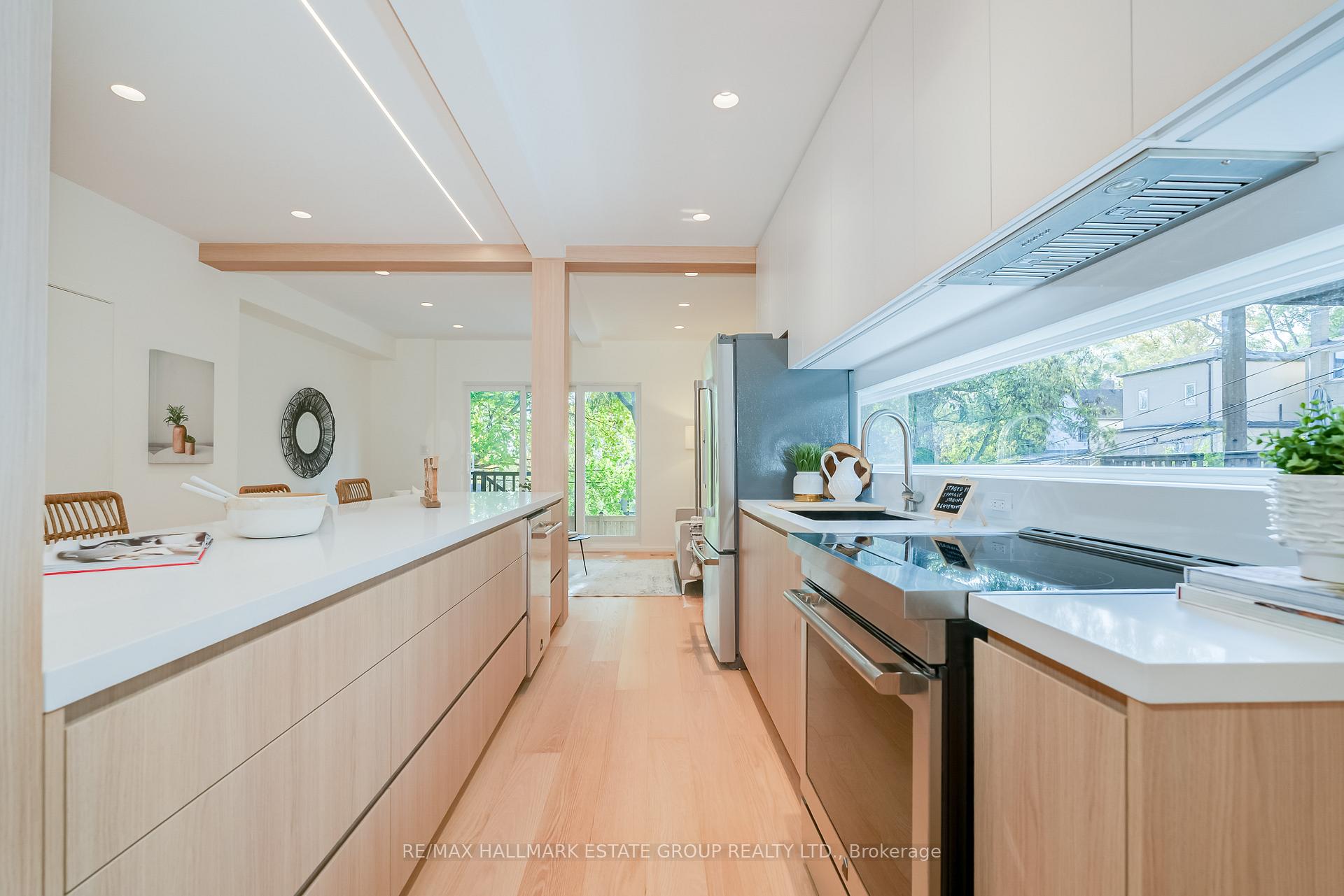 Photo 12 of 7 Ivy Avenue, Toronto, South Riverdale — HOMEH