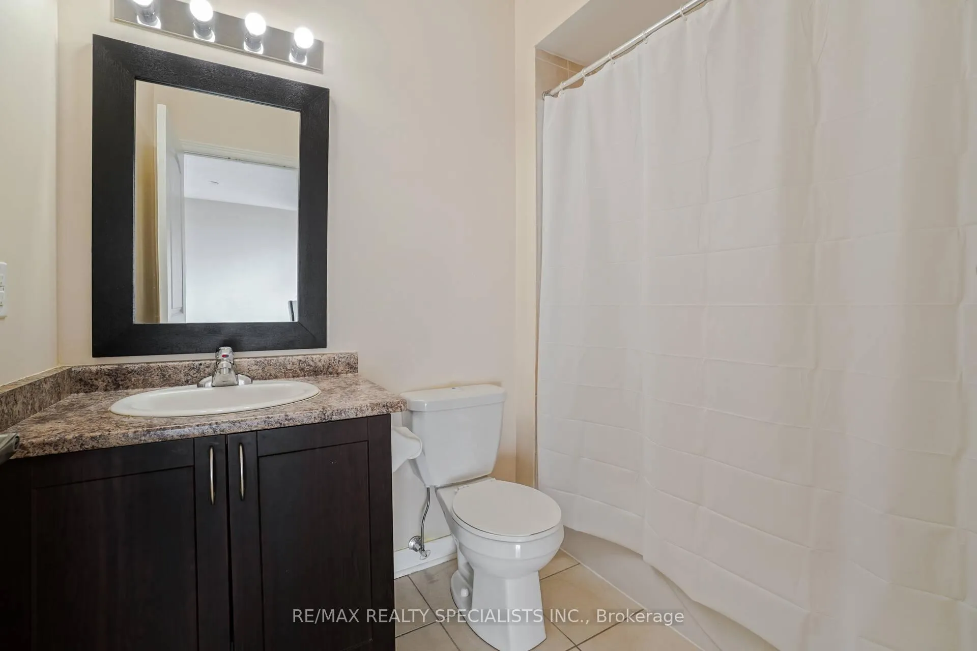 Photo 18 of Unit 617, 383 Main Street, Milton, Old Milton — HOMEH