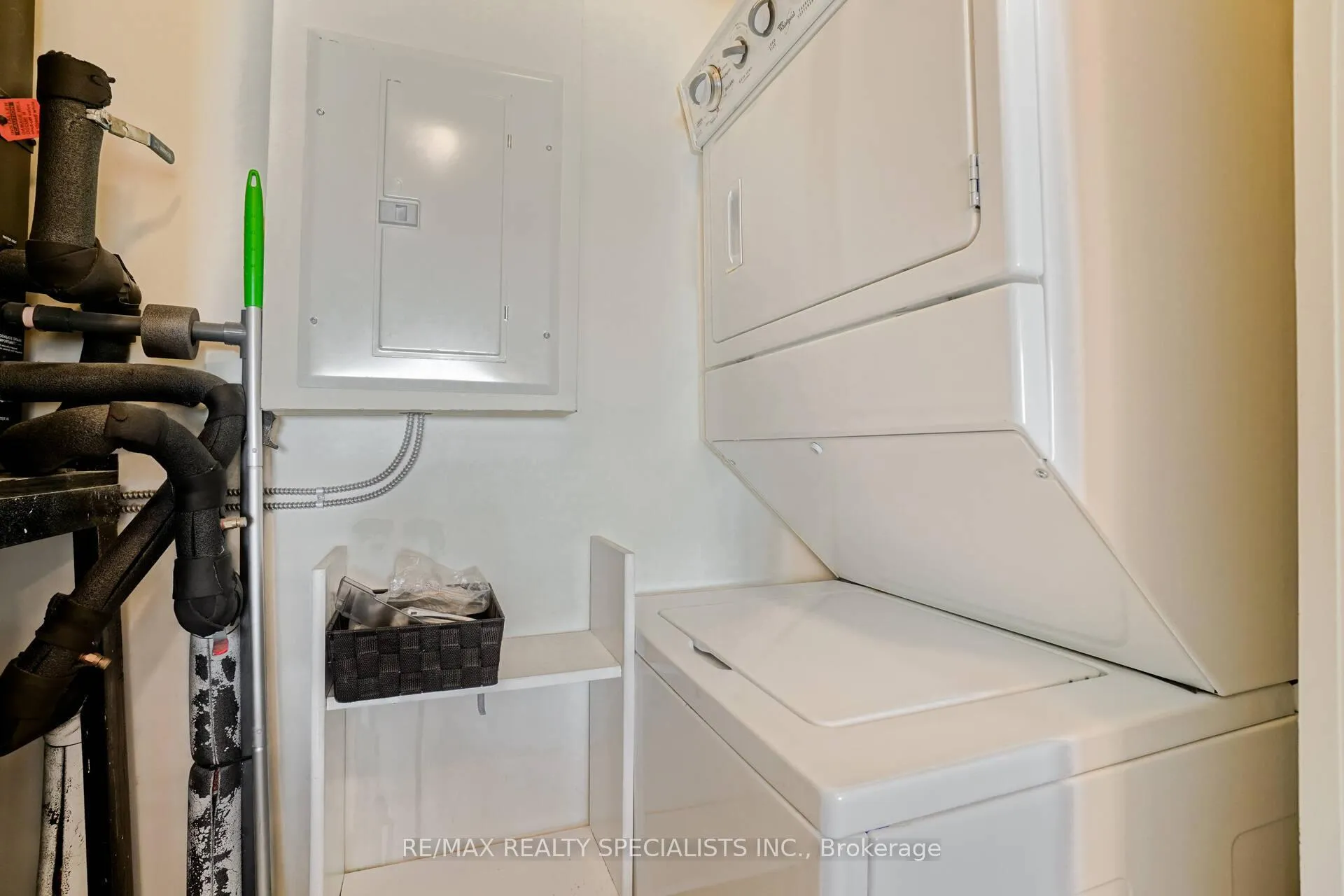 Photo 19 of Unit 617, 383 Main Street, Milton, Old Milton — HOMEH