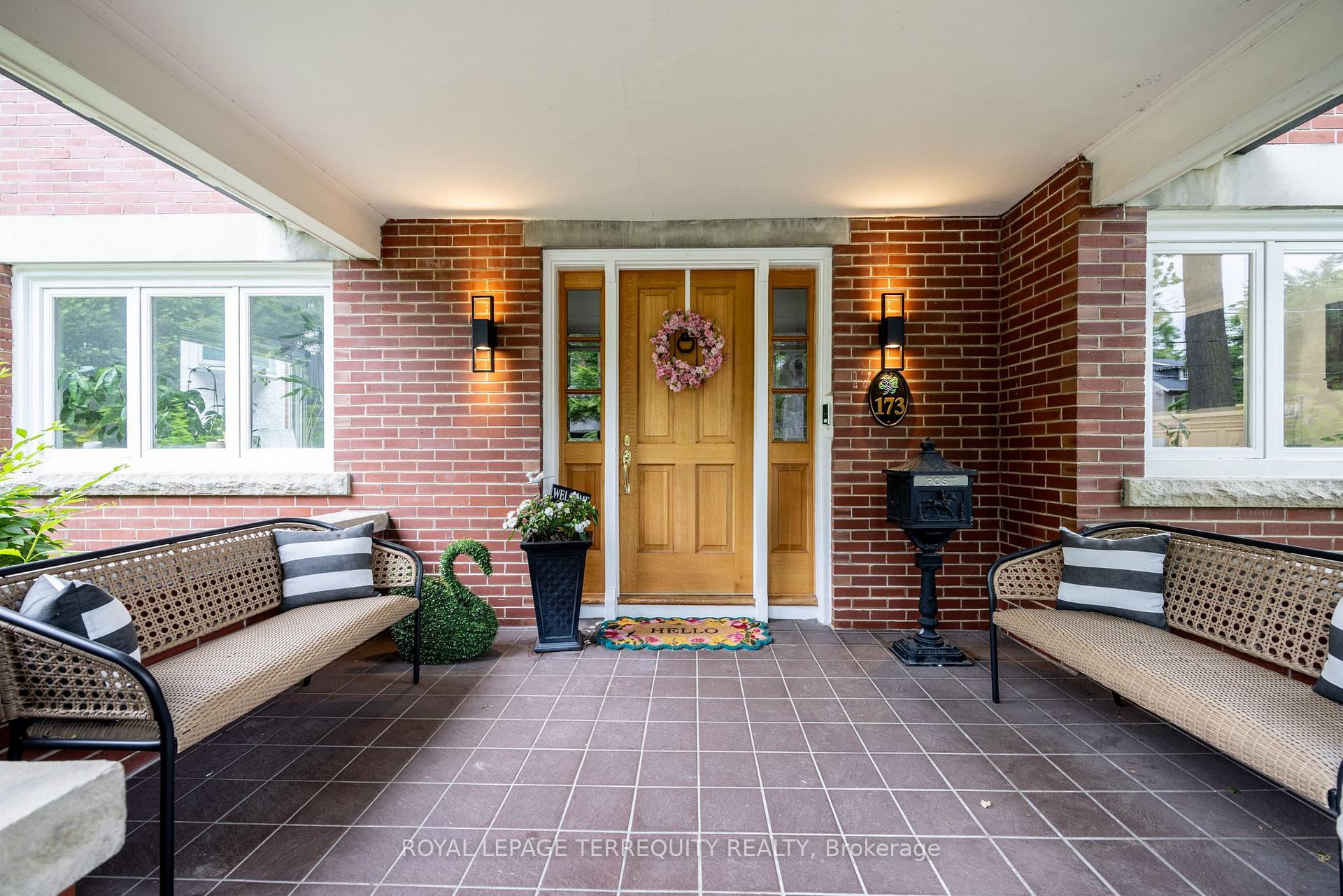 Photo 2 of 173 Glenrose Avenue, Toronto, Rosedale-Moore Park — HOMEH