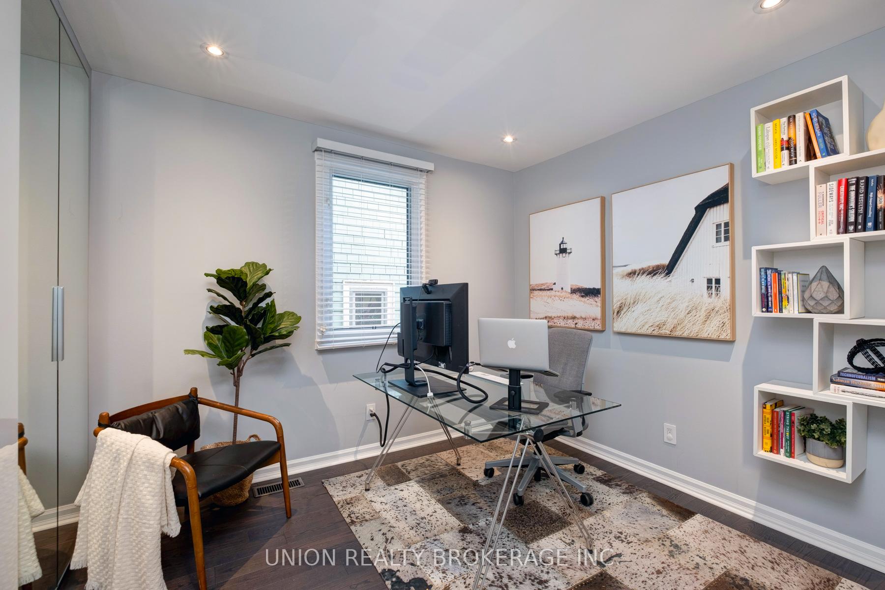Photo 9 of 54 Willow Avenue, Toronto, The Beaches — HOMEH